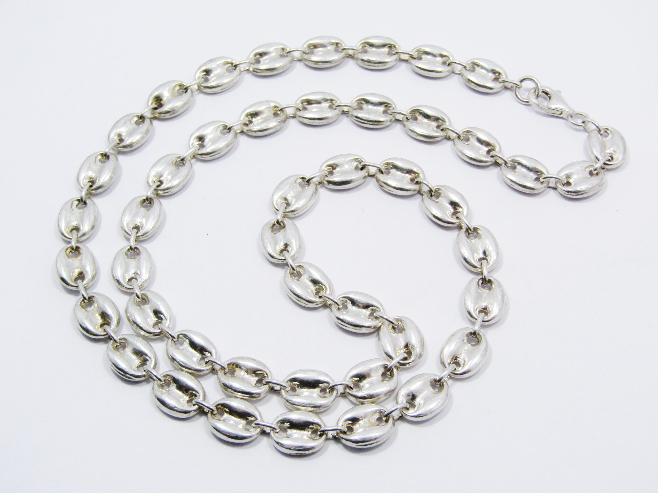 A Magnificent Chunky Gucci Link Necklace in Sterling Sterling Silver