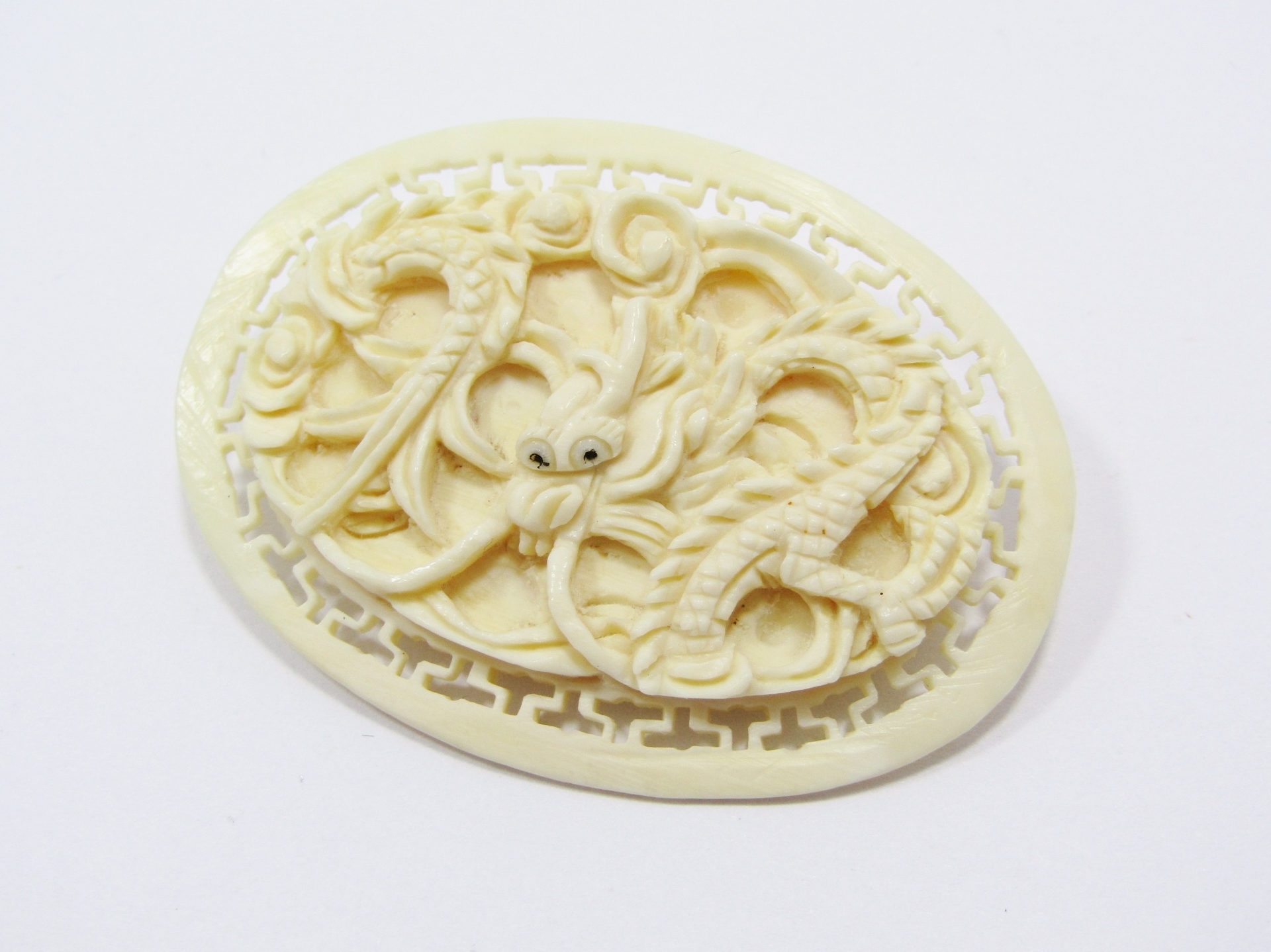 Beautiful Antique Carved Bone/Ivory Brooch