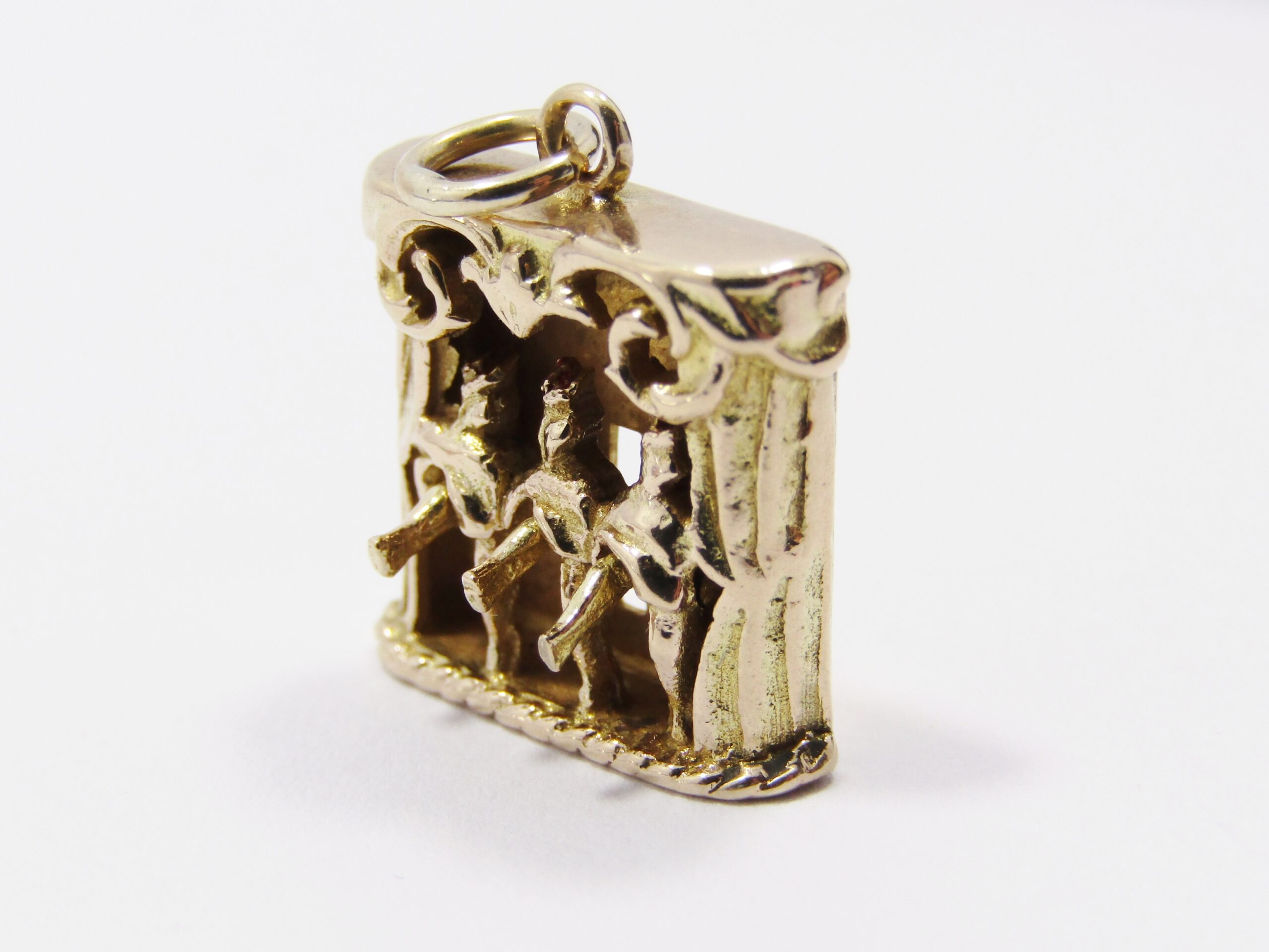 intage 9CT Gold “Can-Can Dancers” Charm