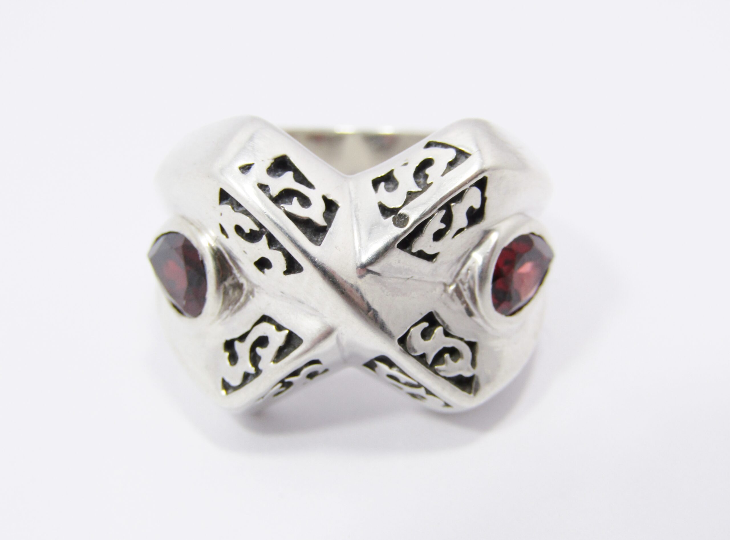 A Gorgeous Chunky Solid Garnet Ring in Sterling Silver.