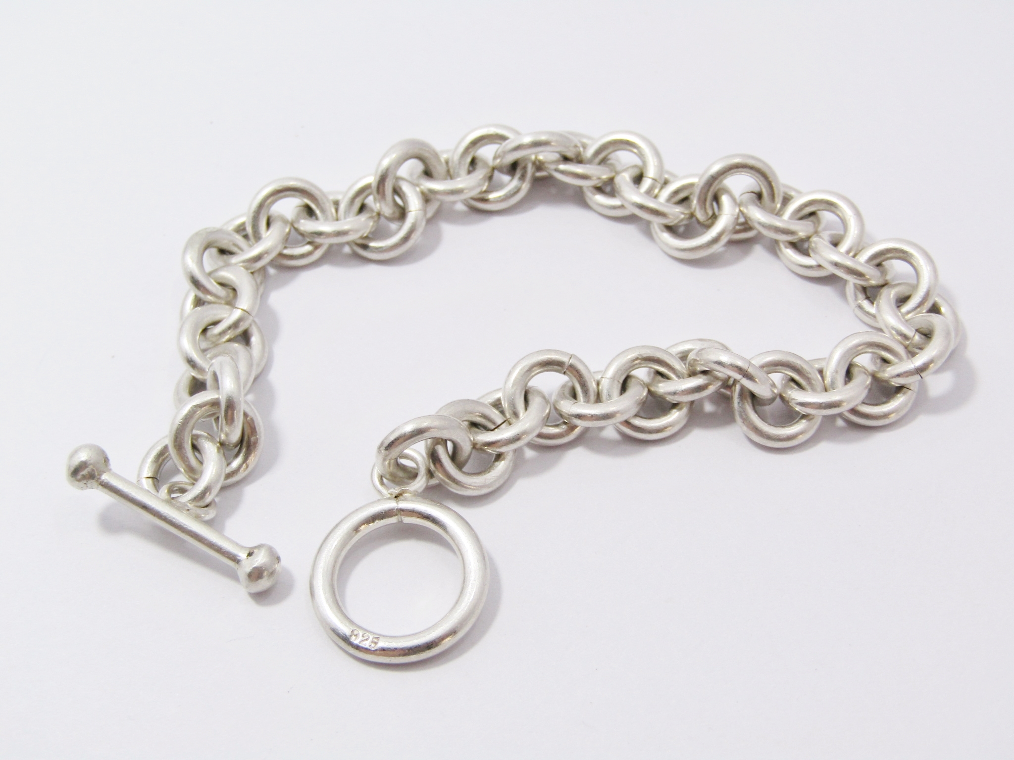 A Gorgeous Chunky Bracelet with a Fob Clasp in Sterling Silver.