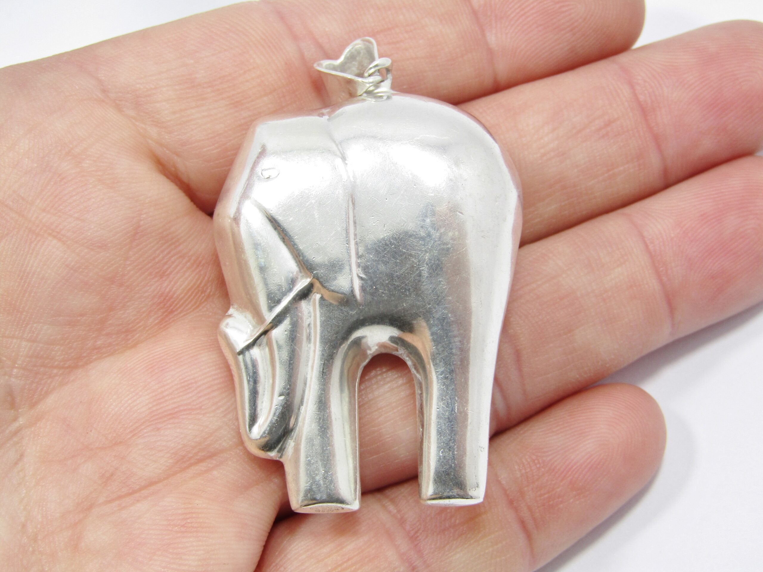 A Lovely Large Puffy Elephant Pendant Sterling Silver