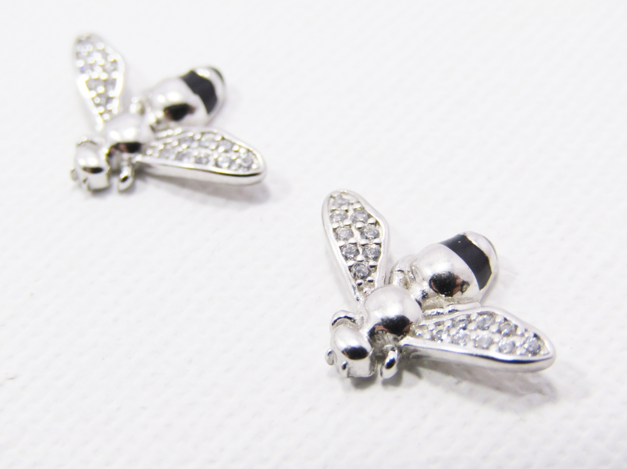 Gorgeous Pair of Bee Stud Earrings in Sterling Silver