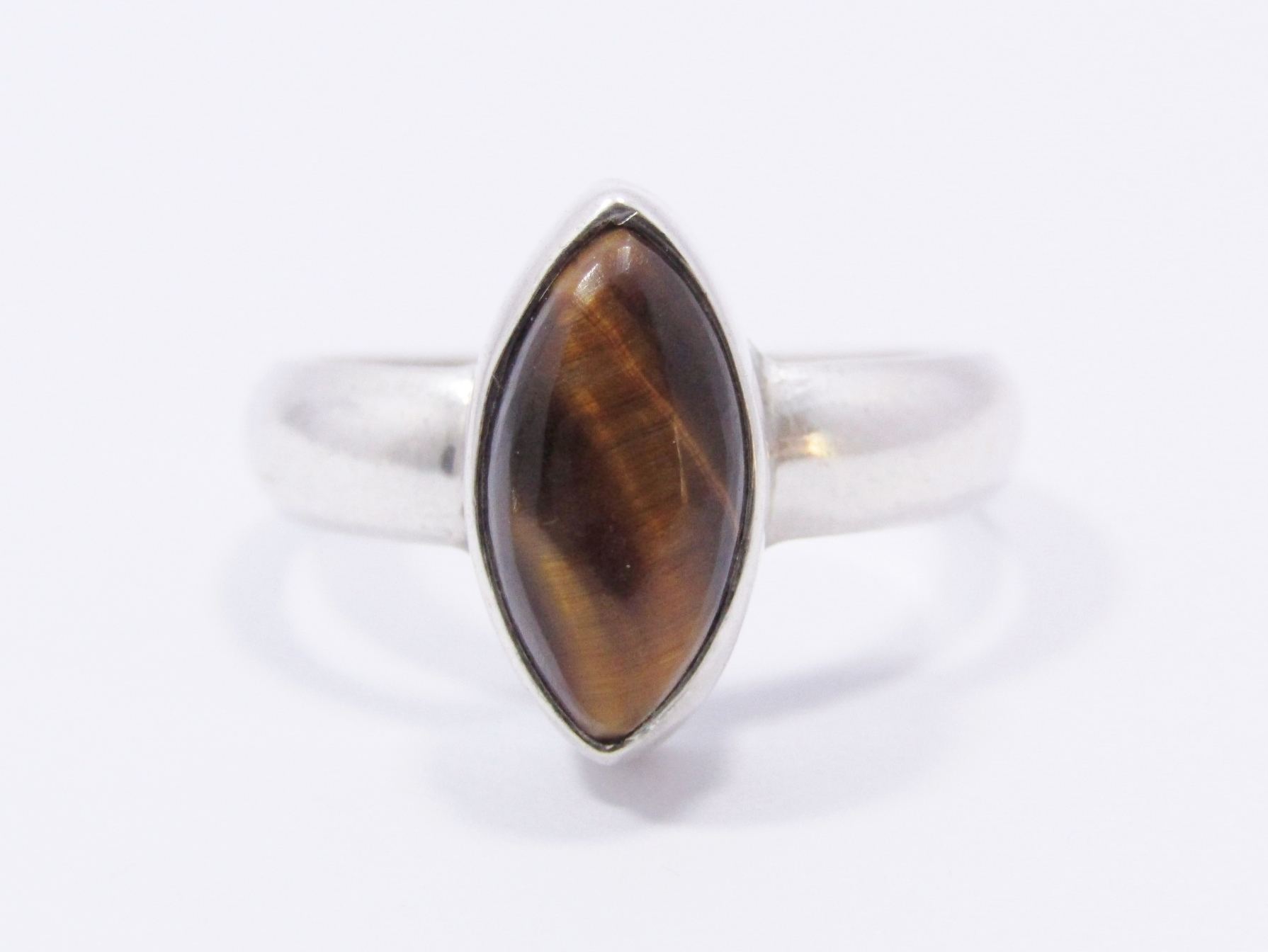 A Lovely Tigers Eye Ring in Sterling Silver.