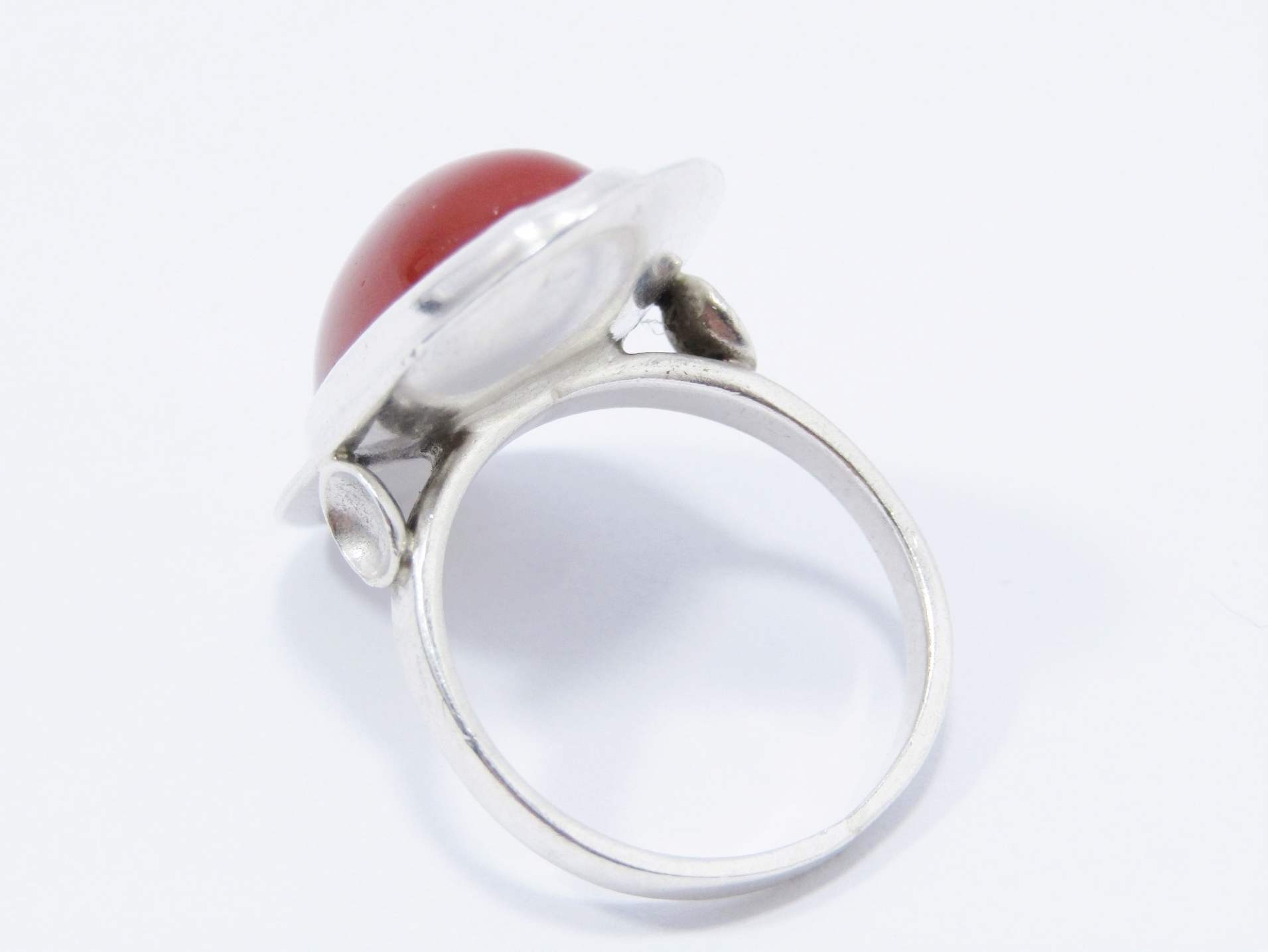 A Lovely Jasper Stone Ring in Sterling Silver