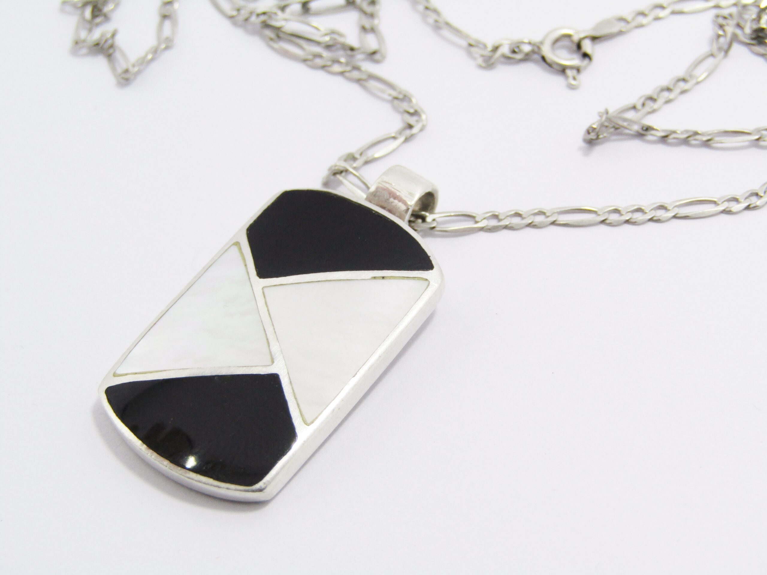 A Lovely Mother of Pearl and Black inlay Necklace on Chain in Sterling Silver