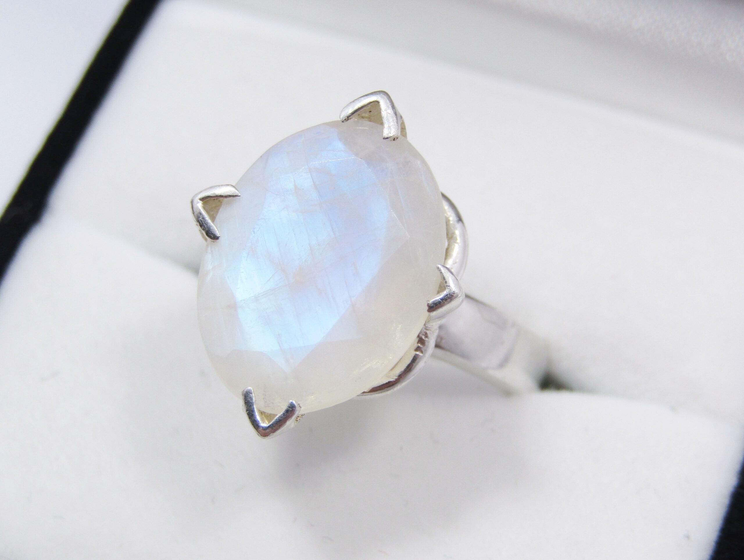 A Gorgeous Chunky Solitaire Moonstone Ring in Sterling Silver.
