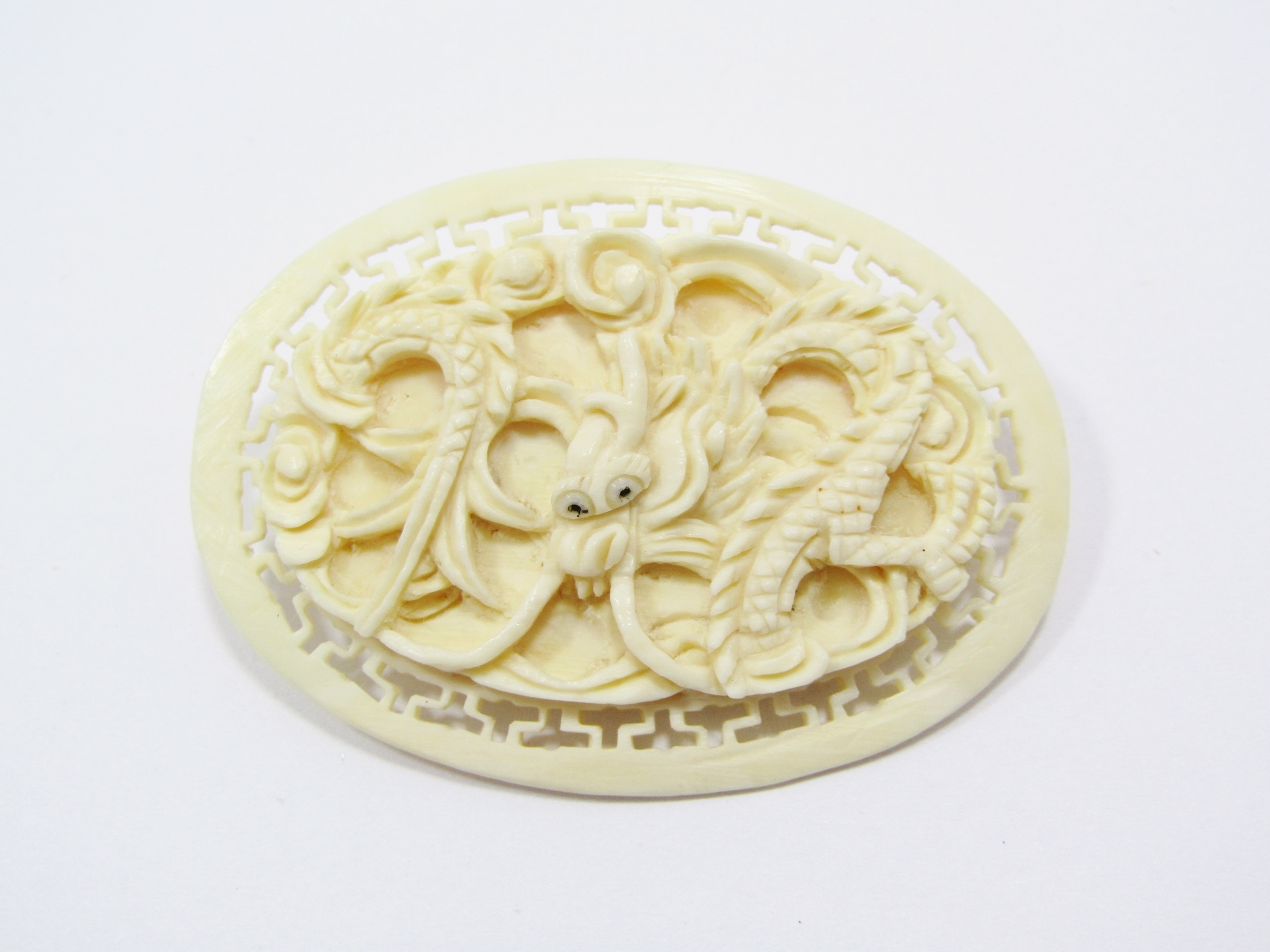 Beautiful Antique Carved Bone/Ivory Brooch