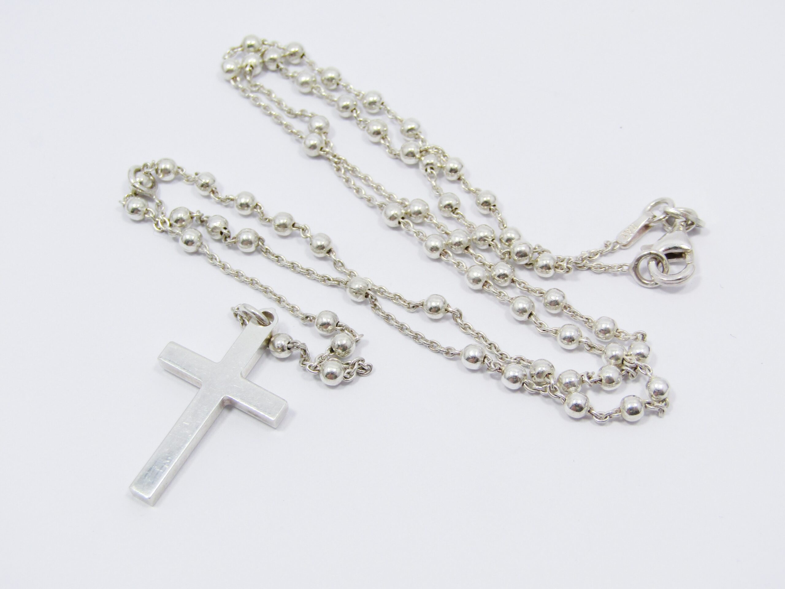 A Gorgeous Dainty Rosary in Sterling Silver.