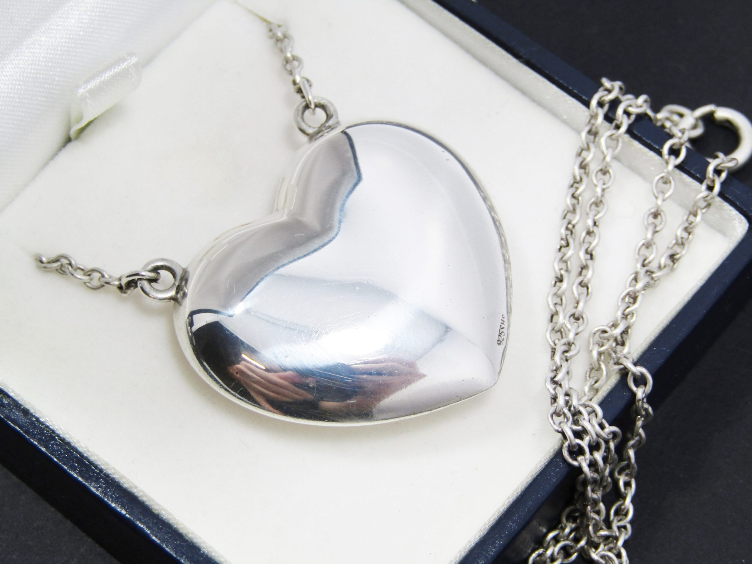 Vintage (c1970s) Danish Hermann Siersbol Silver Heart Necklace