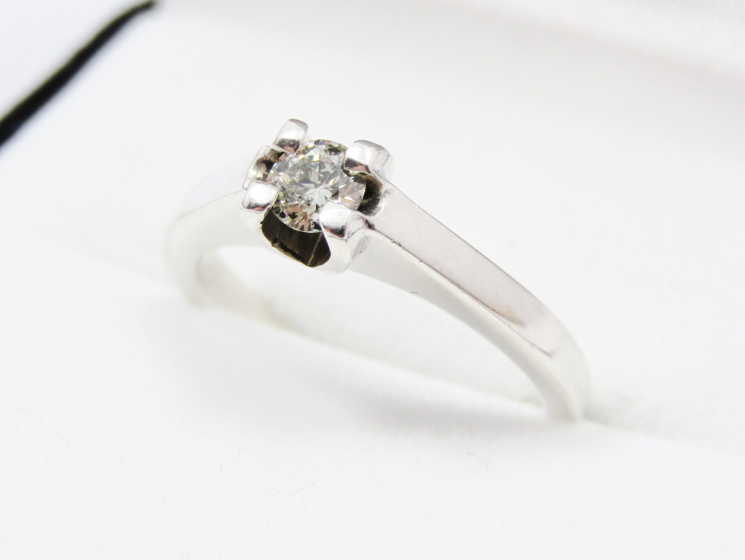 Lovely 0.18ct Diamond Ring in Sterling Silver