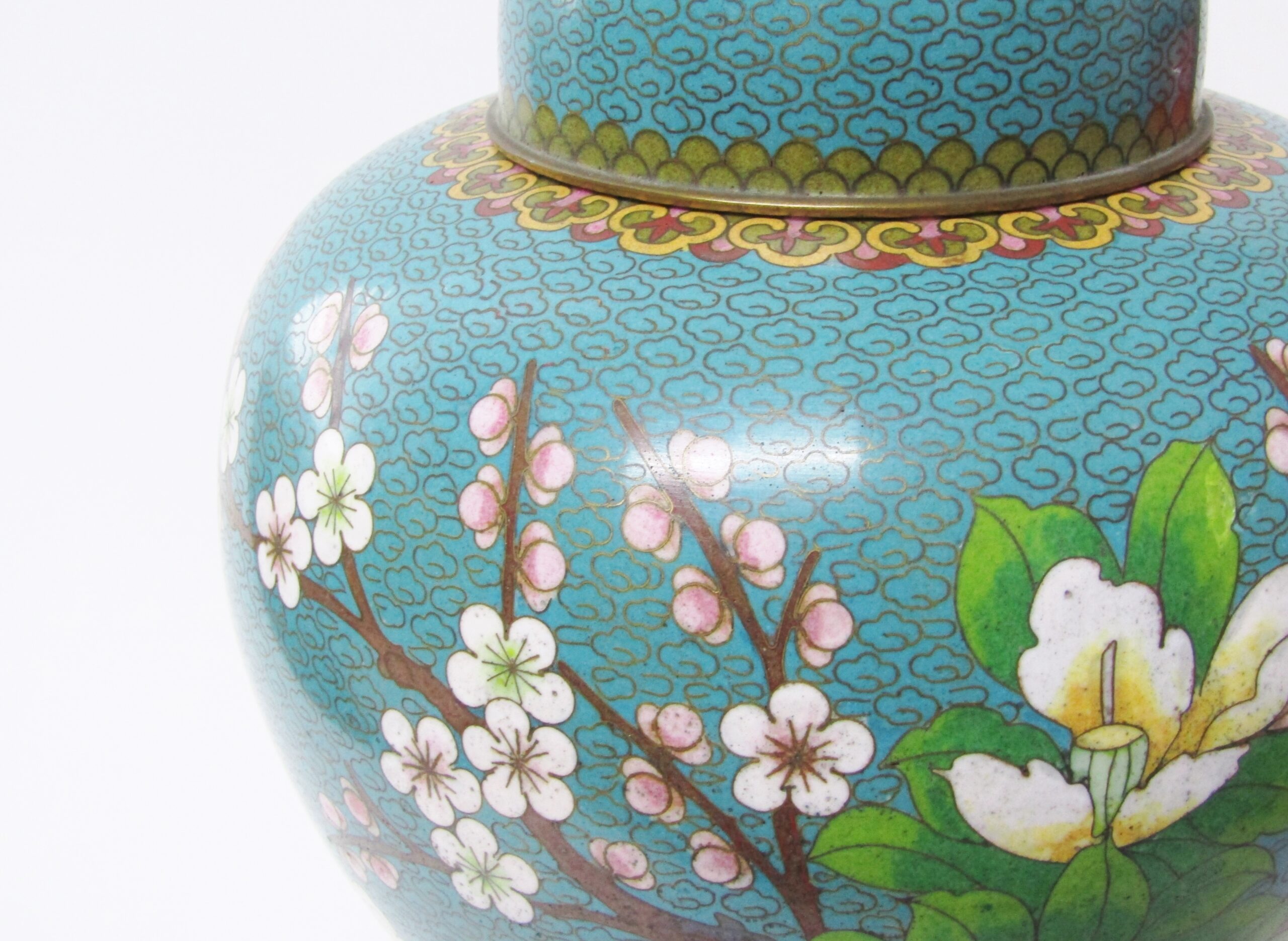 Stunning Large Oriental Cloisonne Ginger Jar