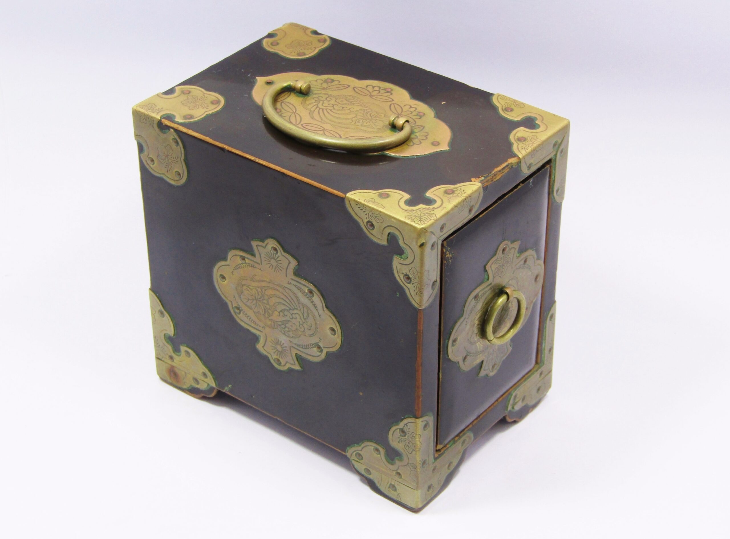 Antique/Vintage Chinese Oriental Lacquer & Brass Card Box