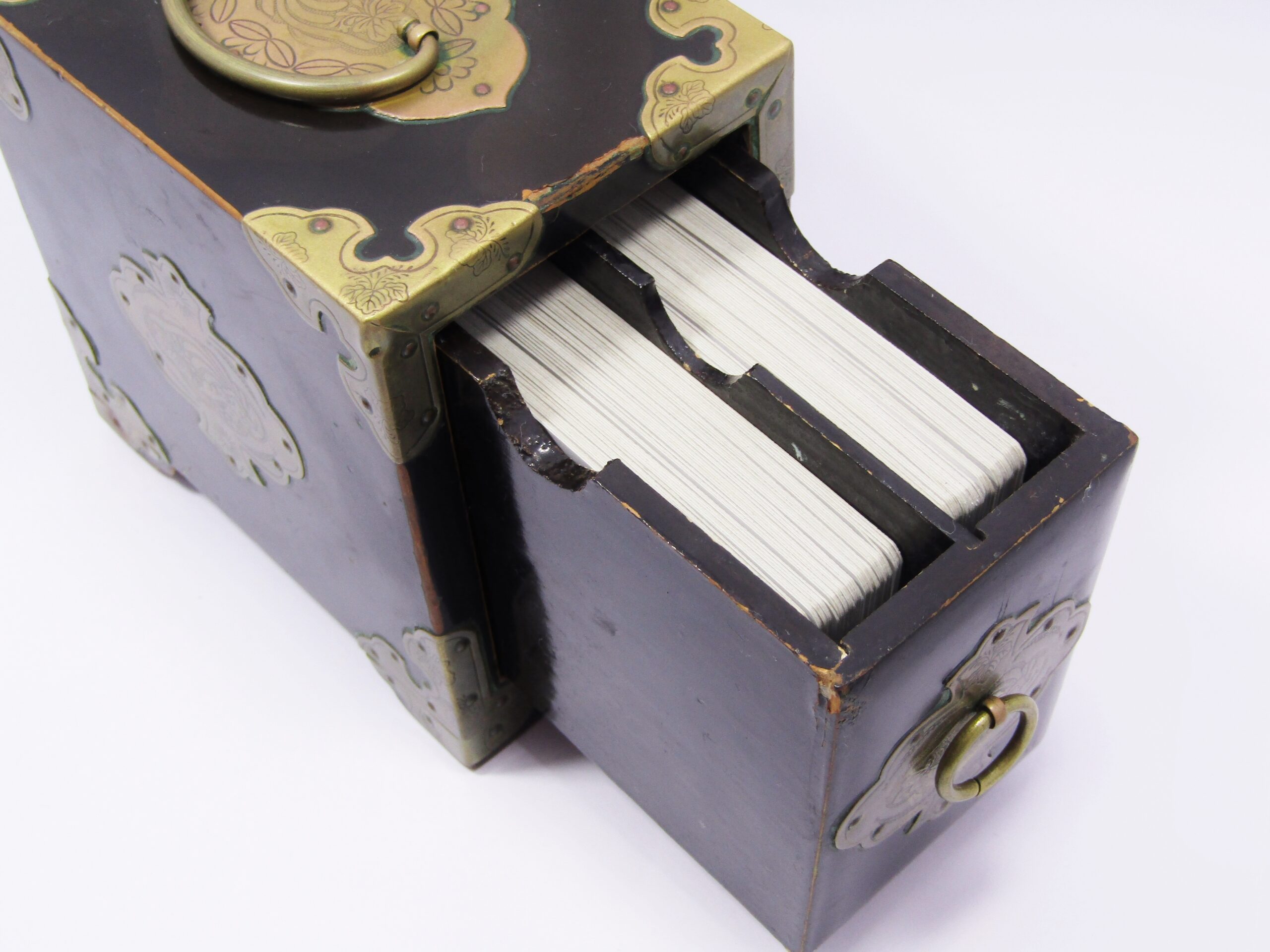 Antique/Vintage Chinese Oriental Lacquer & Brass Card Box