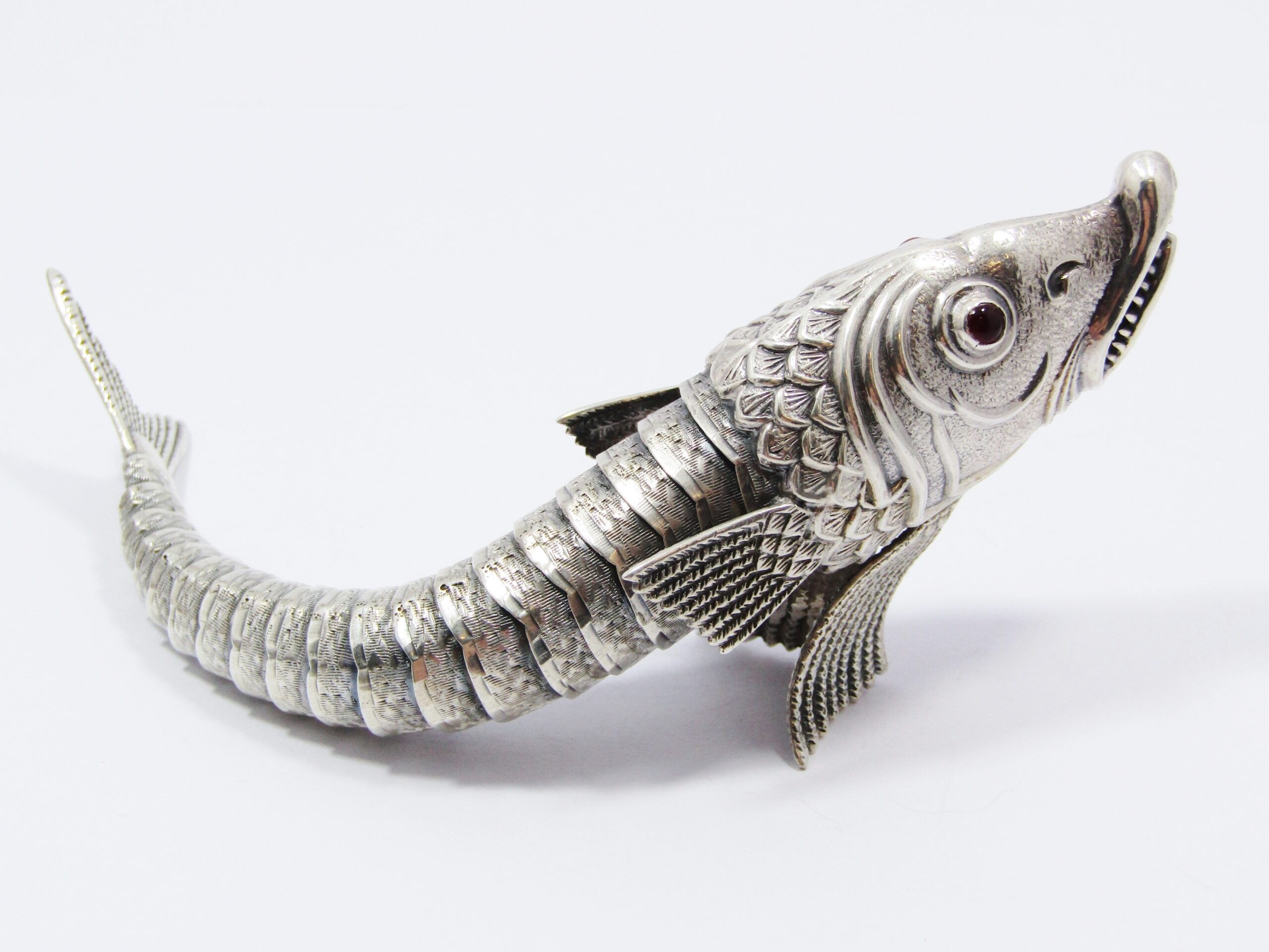 Rare! Vintage Spanish Articulated Silver Fish Ornament (3 of 3)