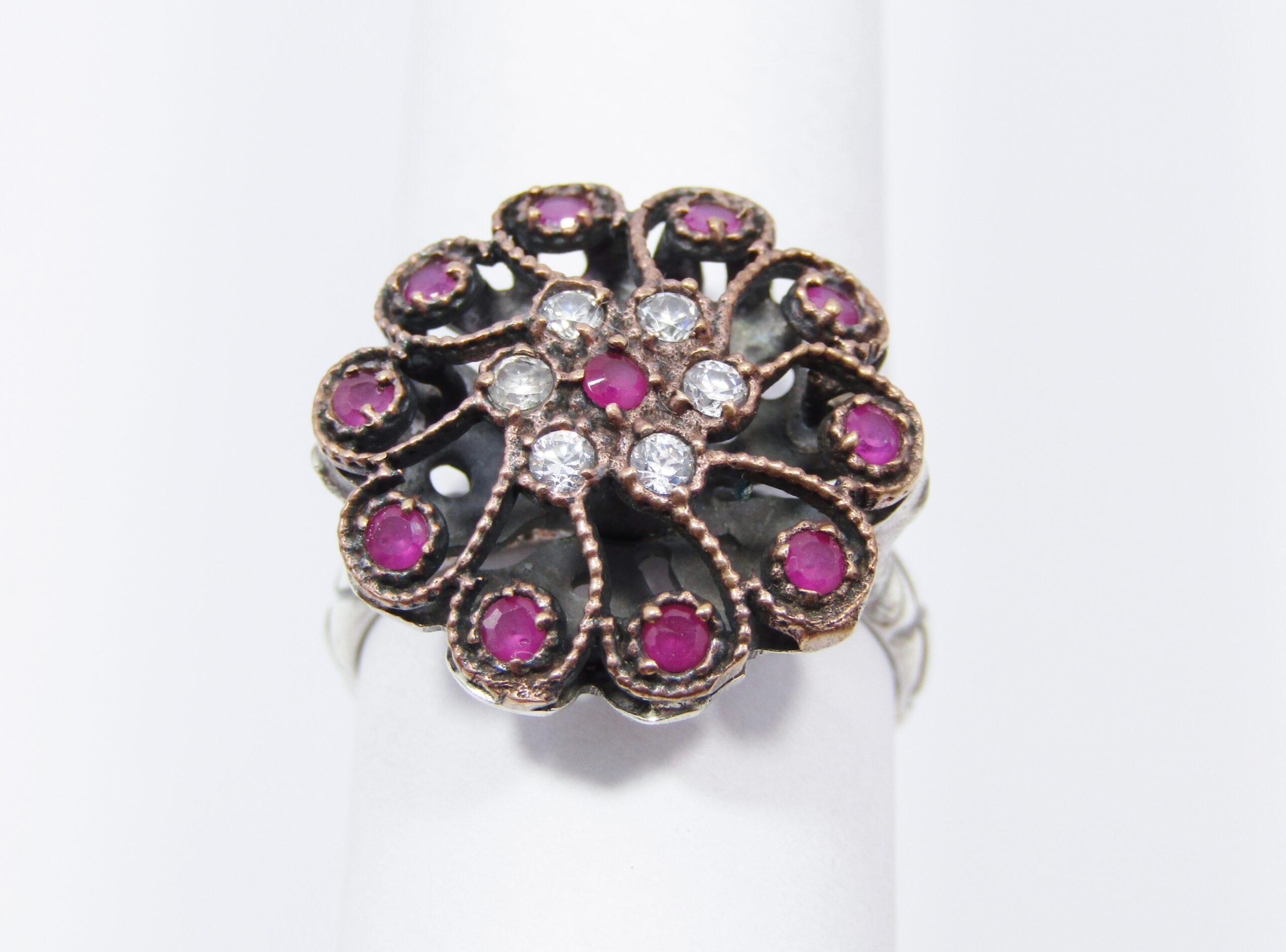 A Lovely Two Tone Eastern Design Ring With Pink and Clear Paste Stones in Sterling Silver.