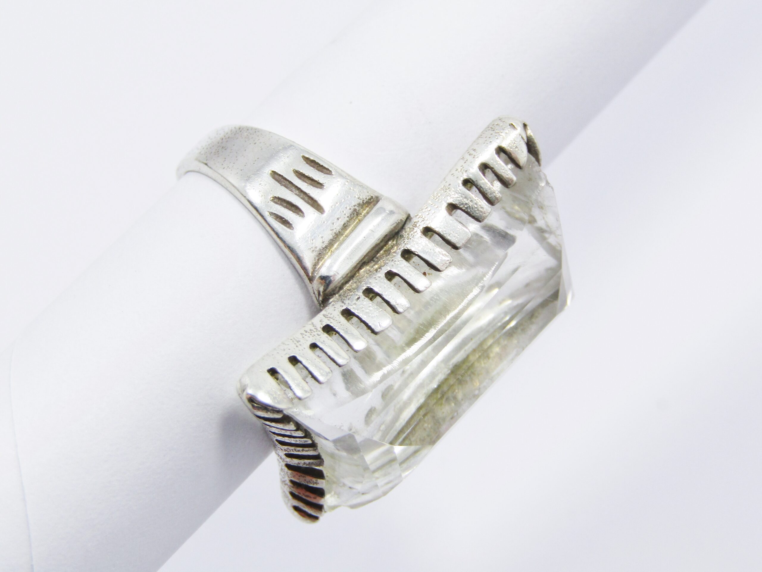 Lovely Vintage Mexico 950 Silver & Rock Crystal Ring