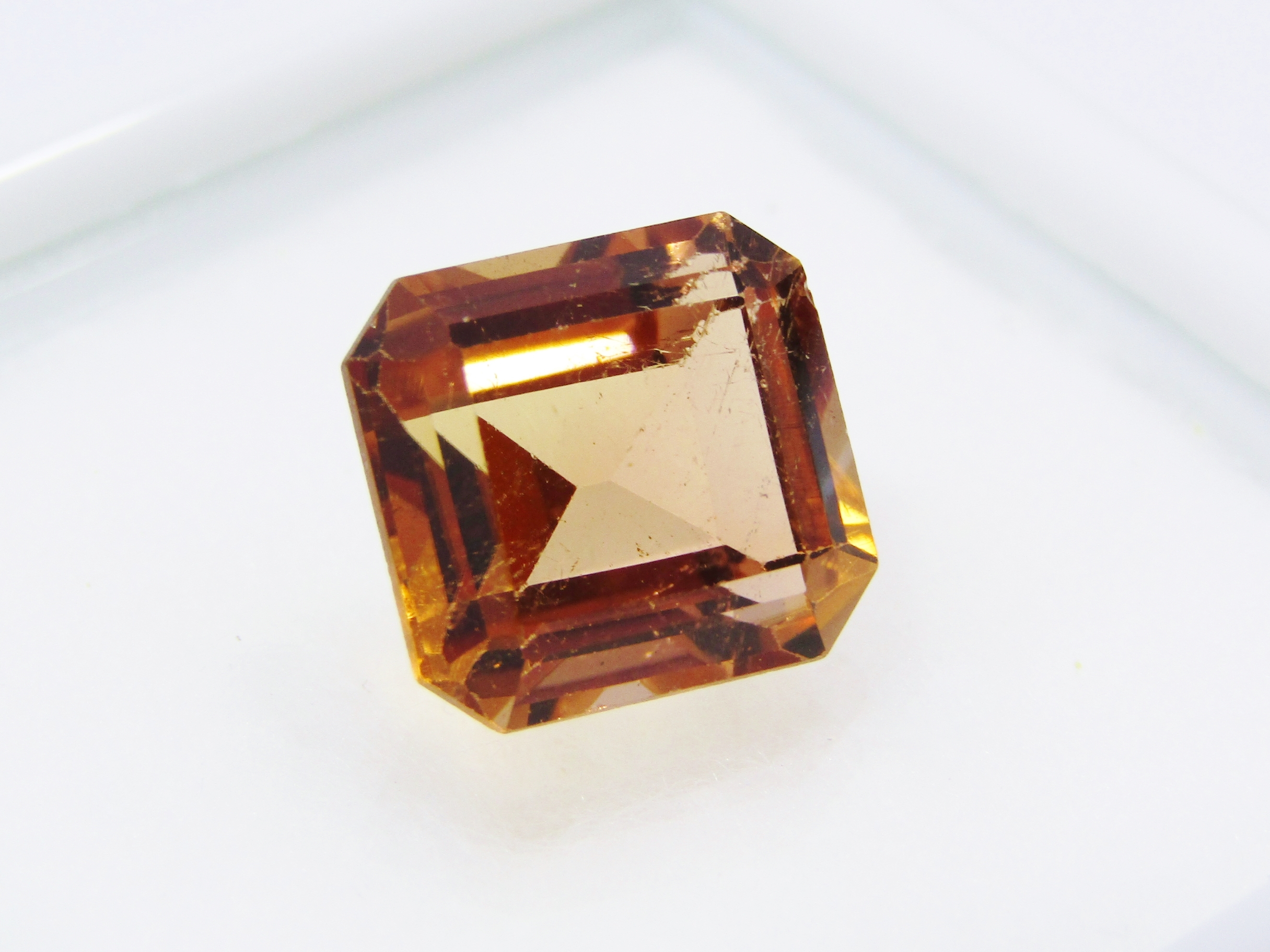 Lovely 4.75ct Vivid Brandy Orange Topaz Gemstone