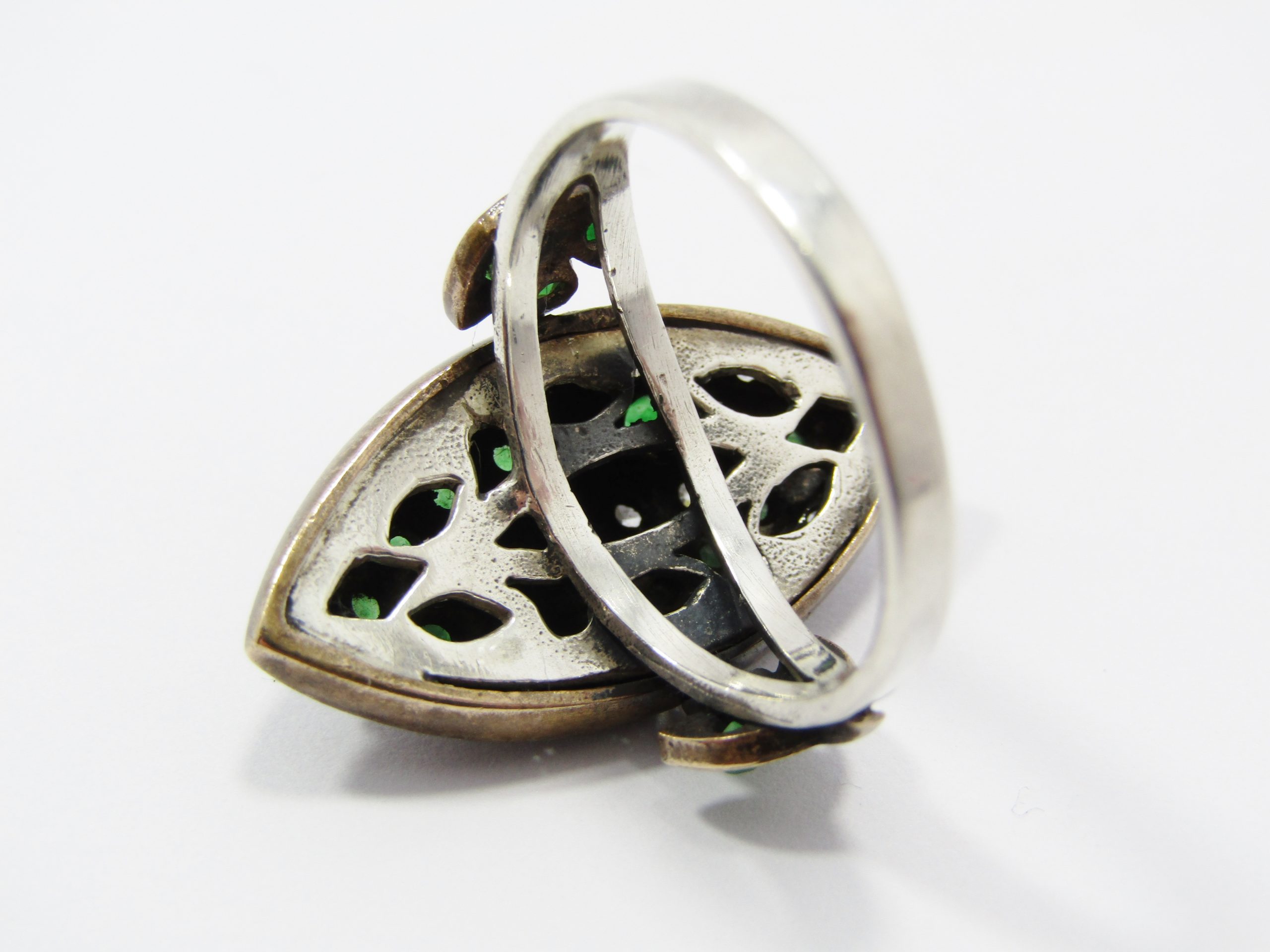 A Gorgeous Chunky Green and Clear Crystal Ring in Sterling Silver.
