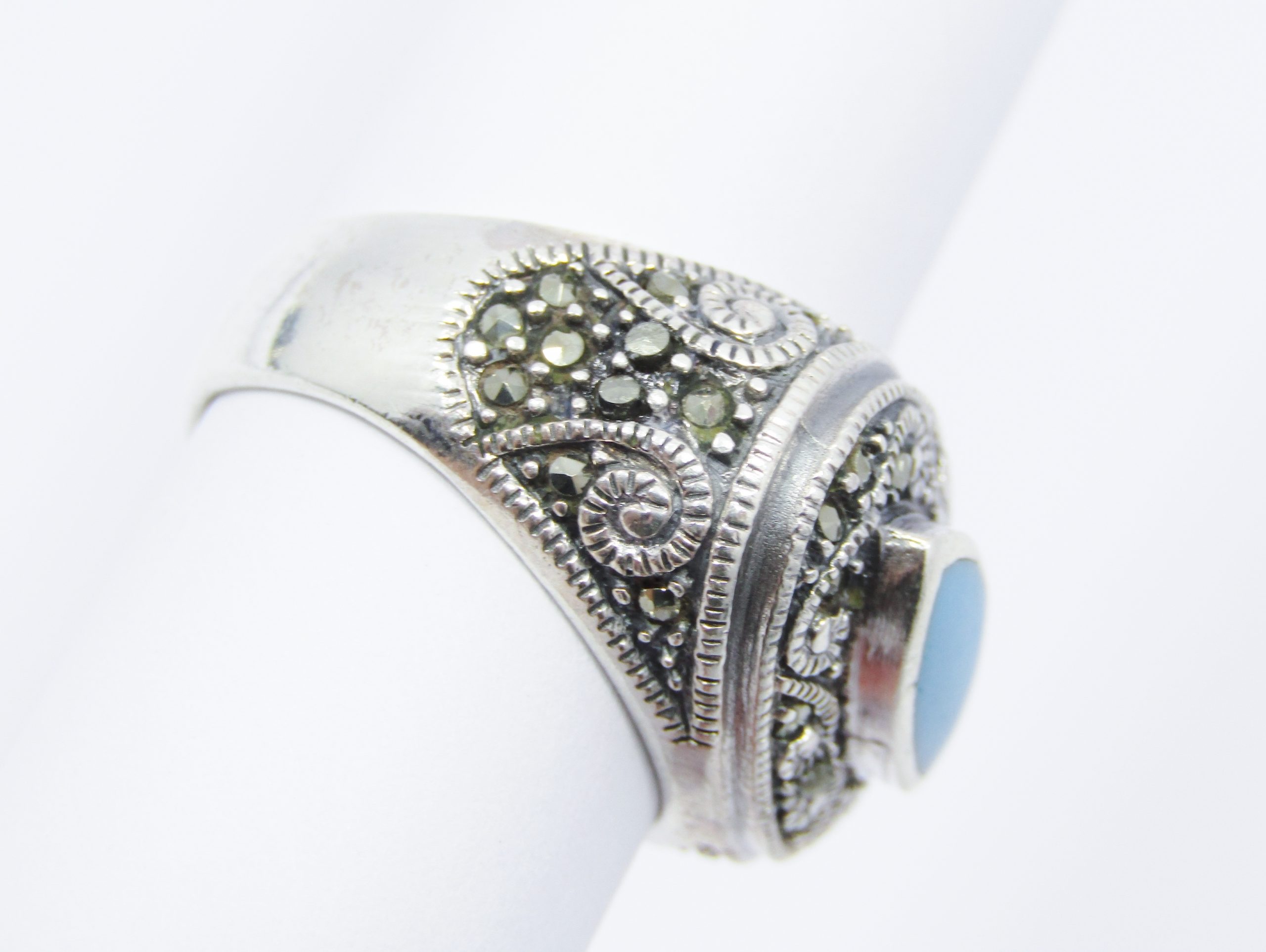 A Beautiful Chunky Blue Enamel Ring With Marcasite's in Sterling Silver
