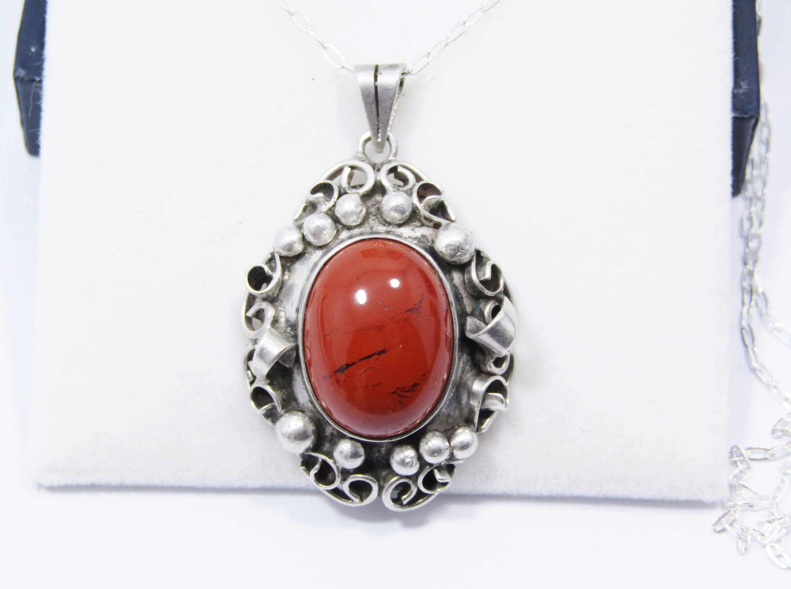 Gorgeous Vintage Design Jasper Pendant on Chain in Sterling Silver