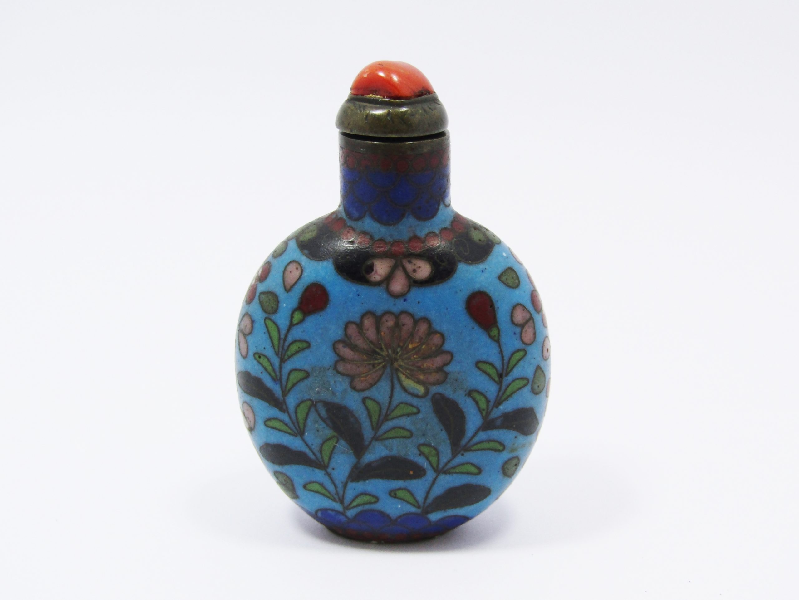 A Beautiful Vintage Cloisonne Snuff Bottle