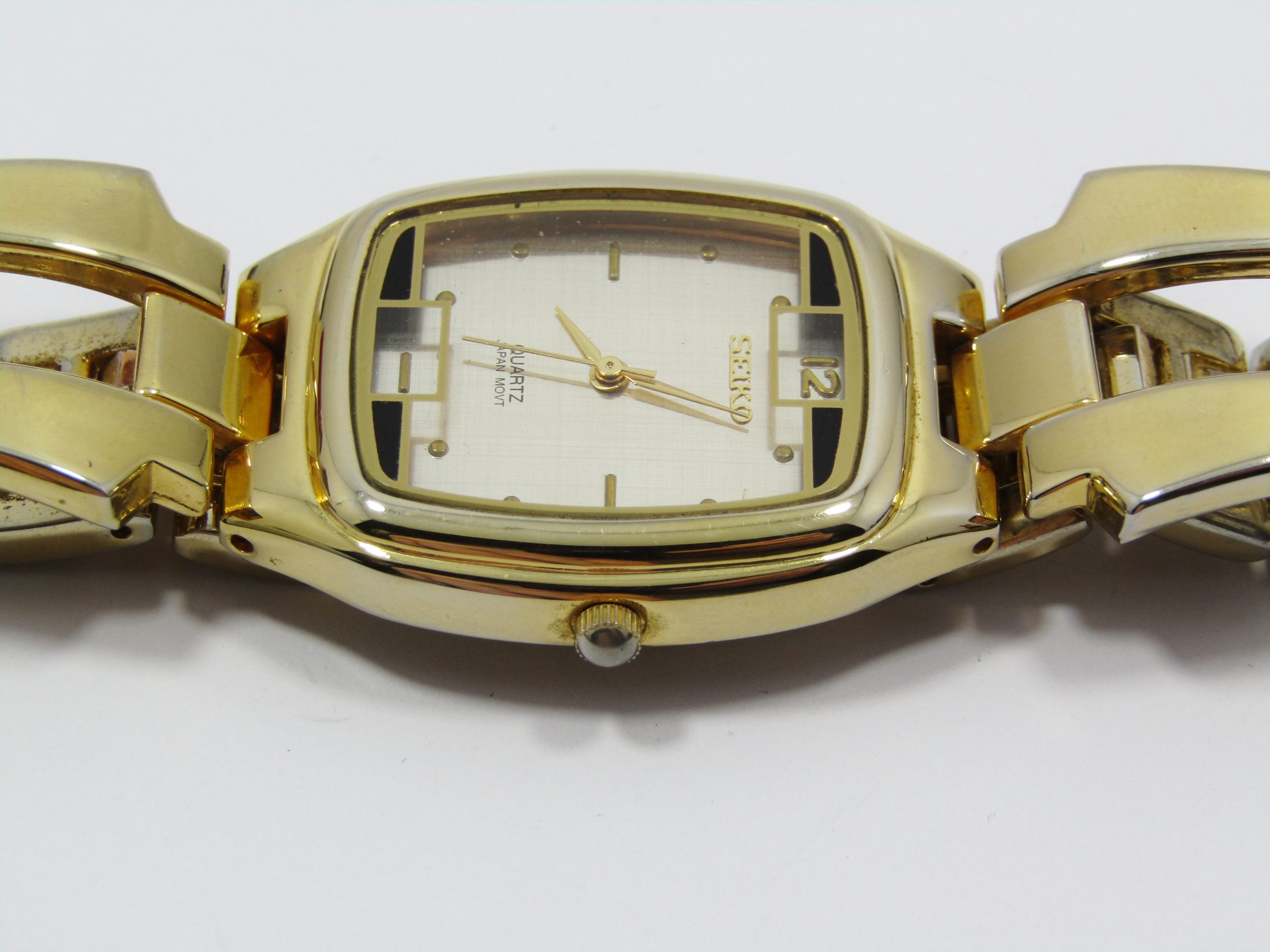 Lovely Vintage Unisex Gold-Tone Seiko Watch