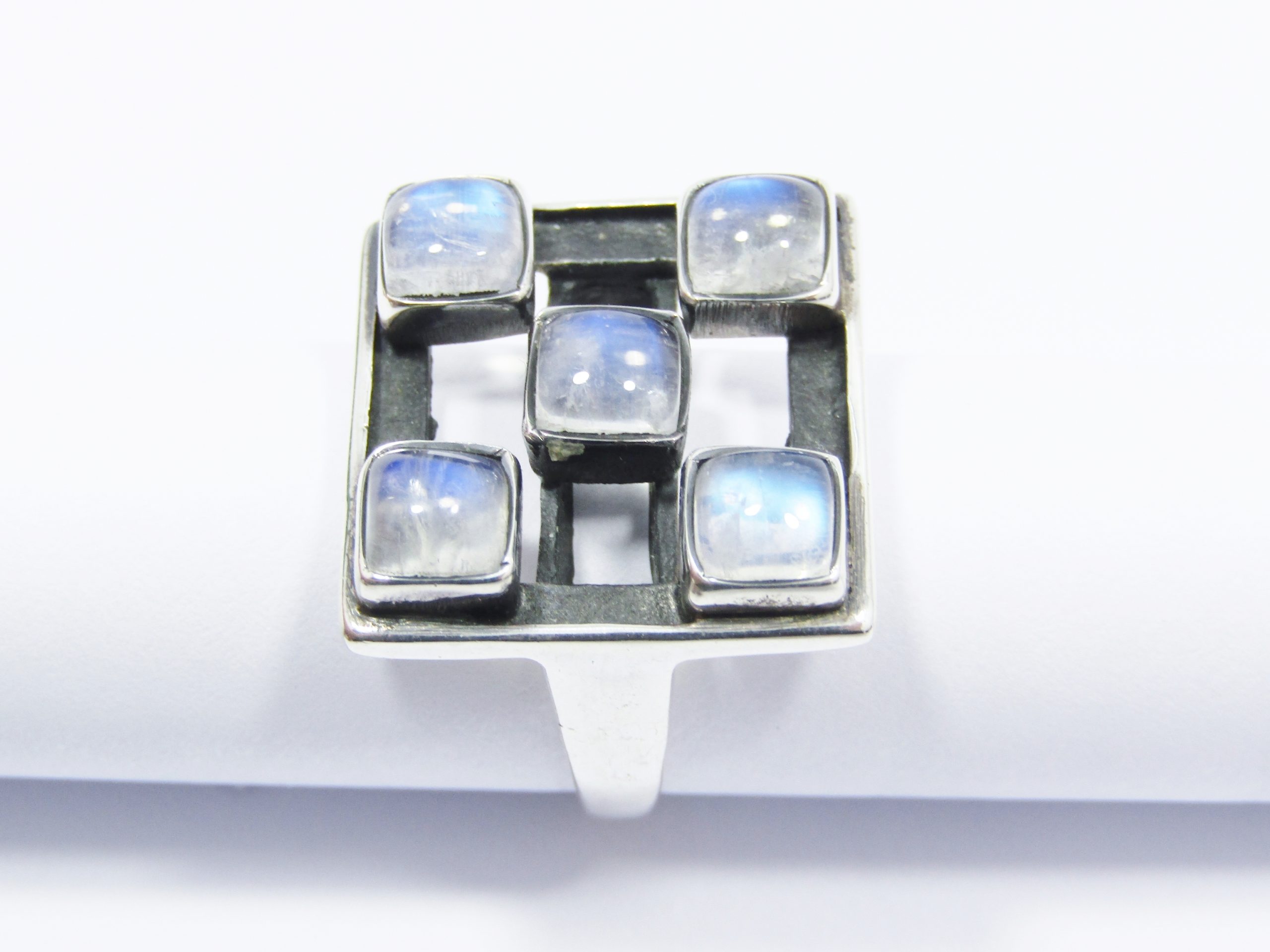 A Stunning Checkboard Design Moonstone Ring in Sterling Silver.