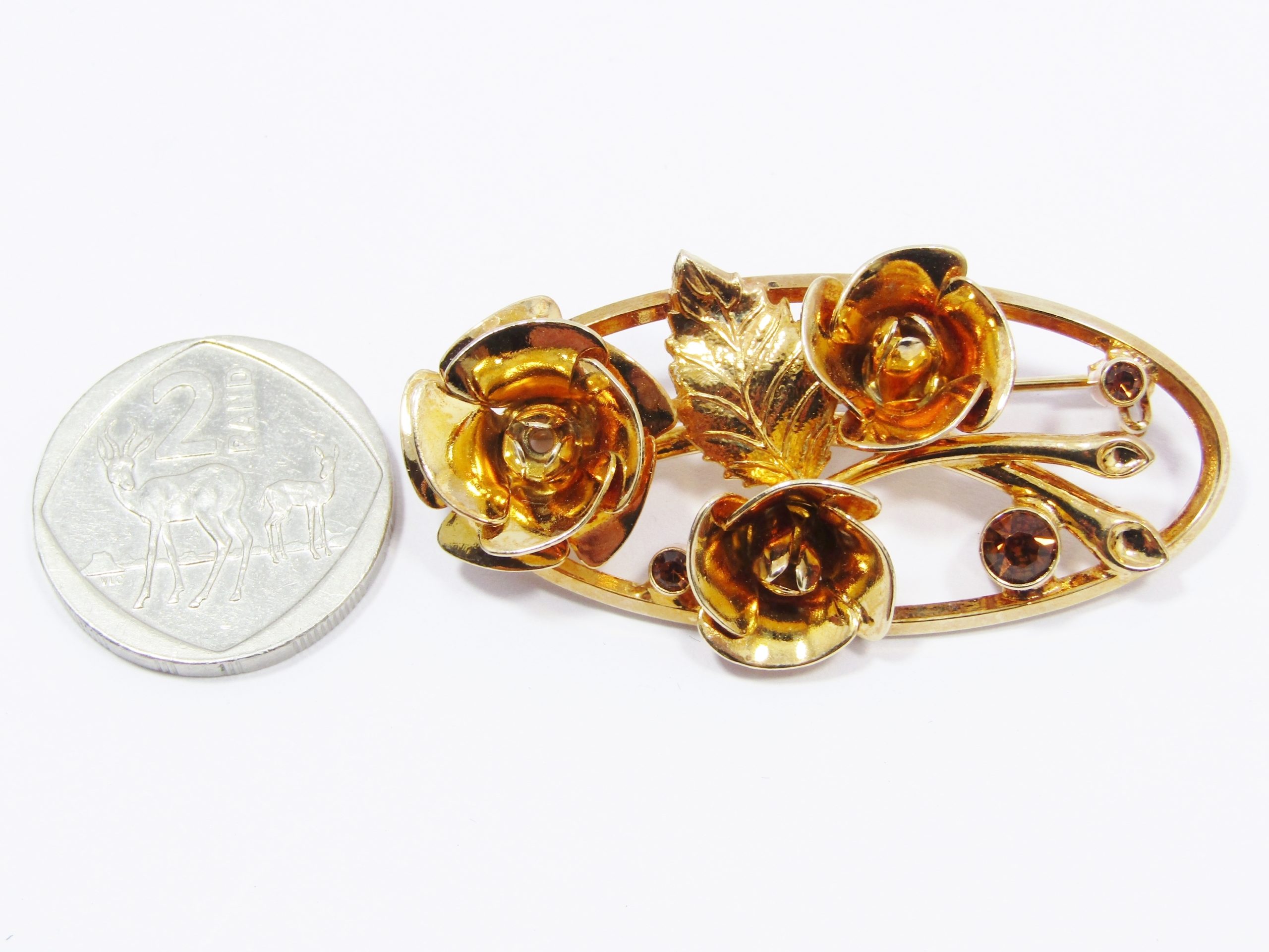 A Stunning Gold Tone David Wuhl Brooch