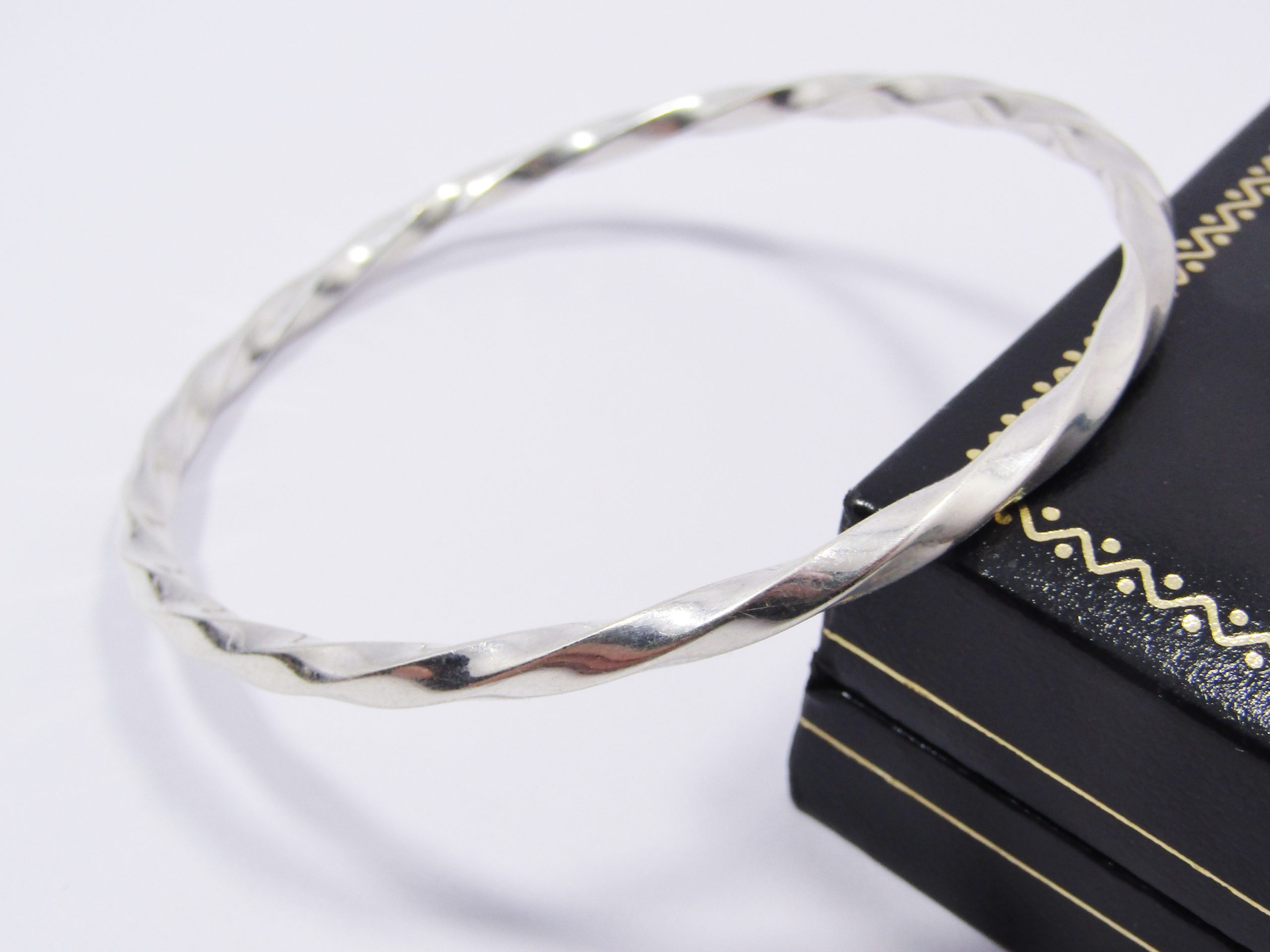 Lovely Twisted Bangle in Sterling Silver