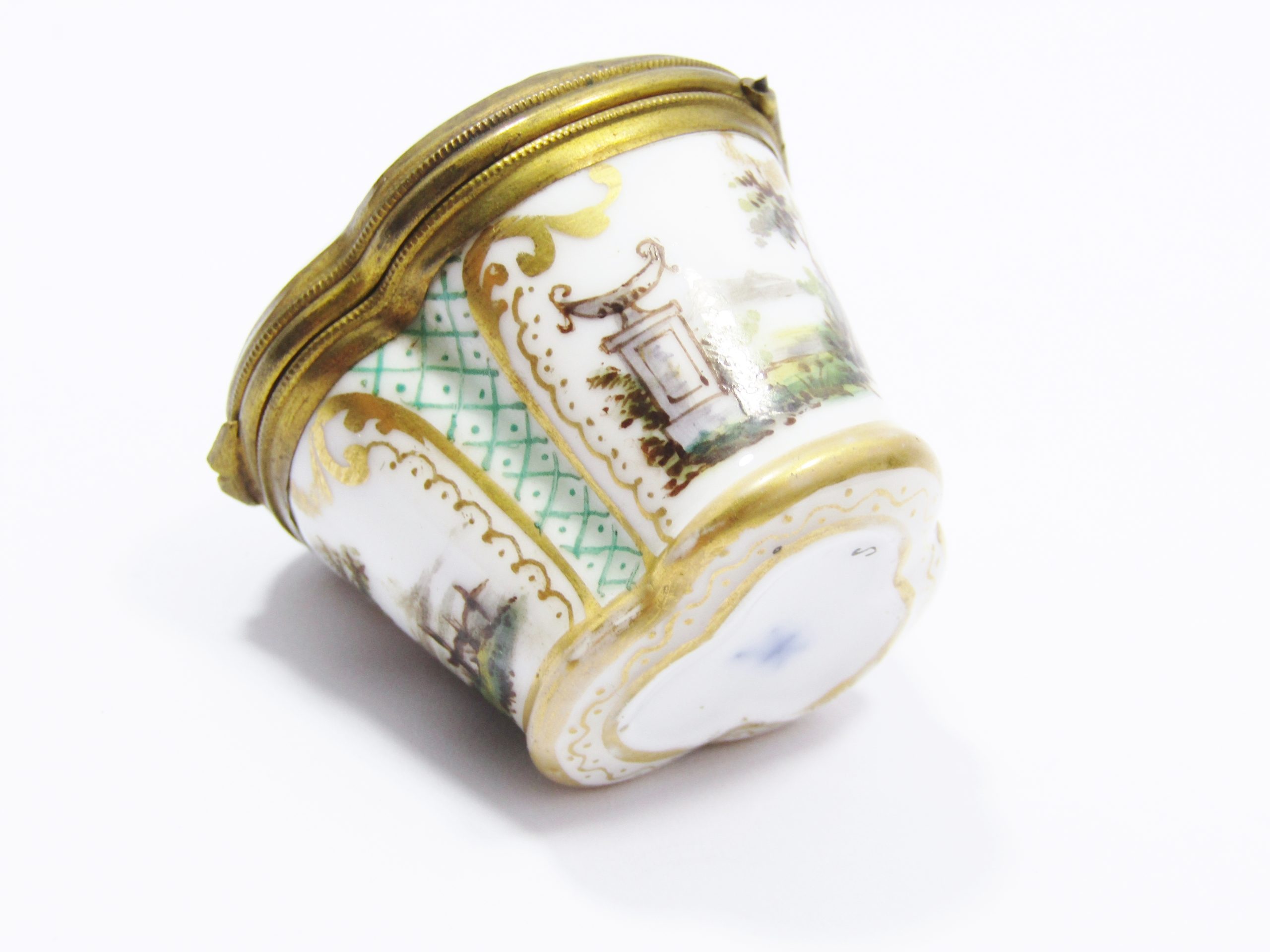 Antique 19th-Century Samson French Porcelain Box