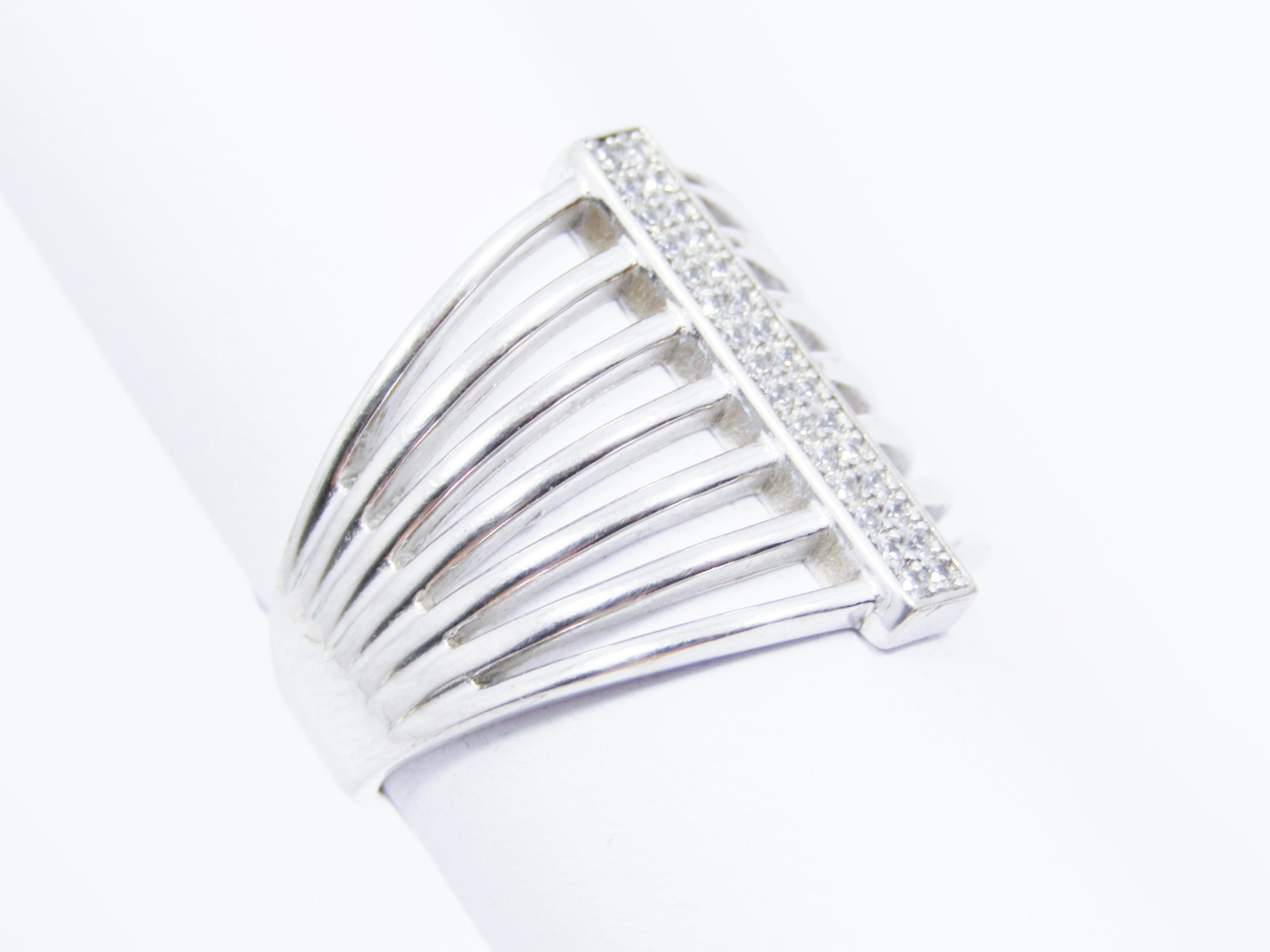 A Gorgeous Multi Band into One in Sterling Silver