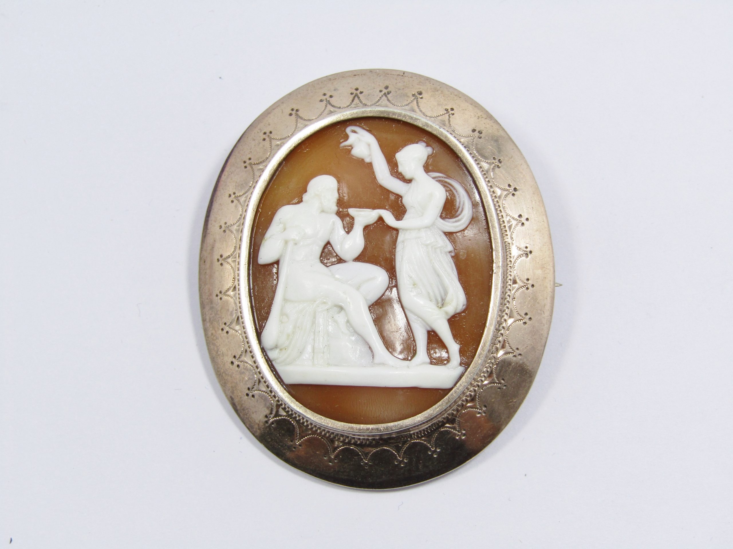 An Amazing Huge Detailed Shell Cameo in Rose Gold Gilt over Sterling Silver