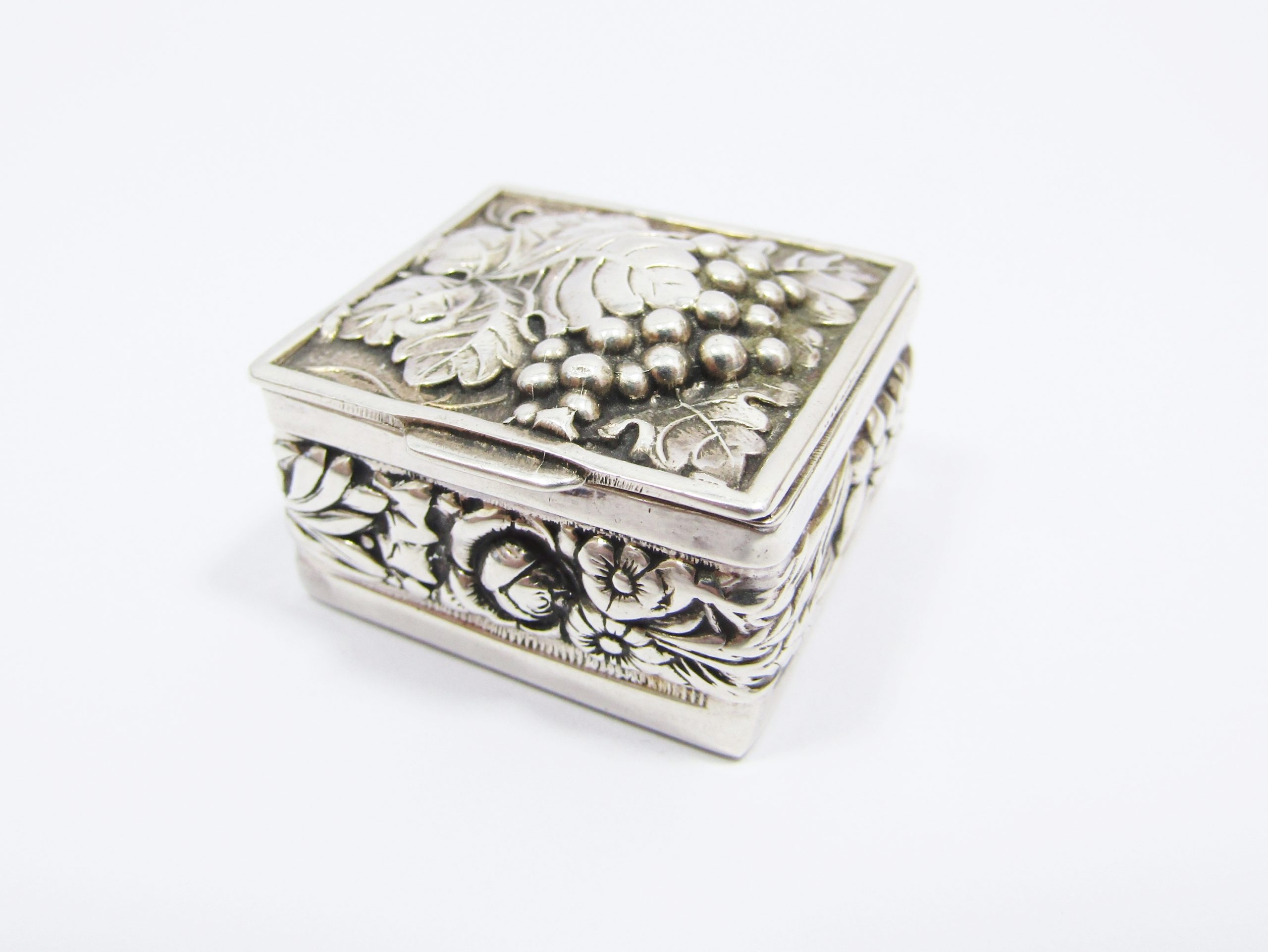 A Beautiful Decorative Pill Box in Sterling Silver