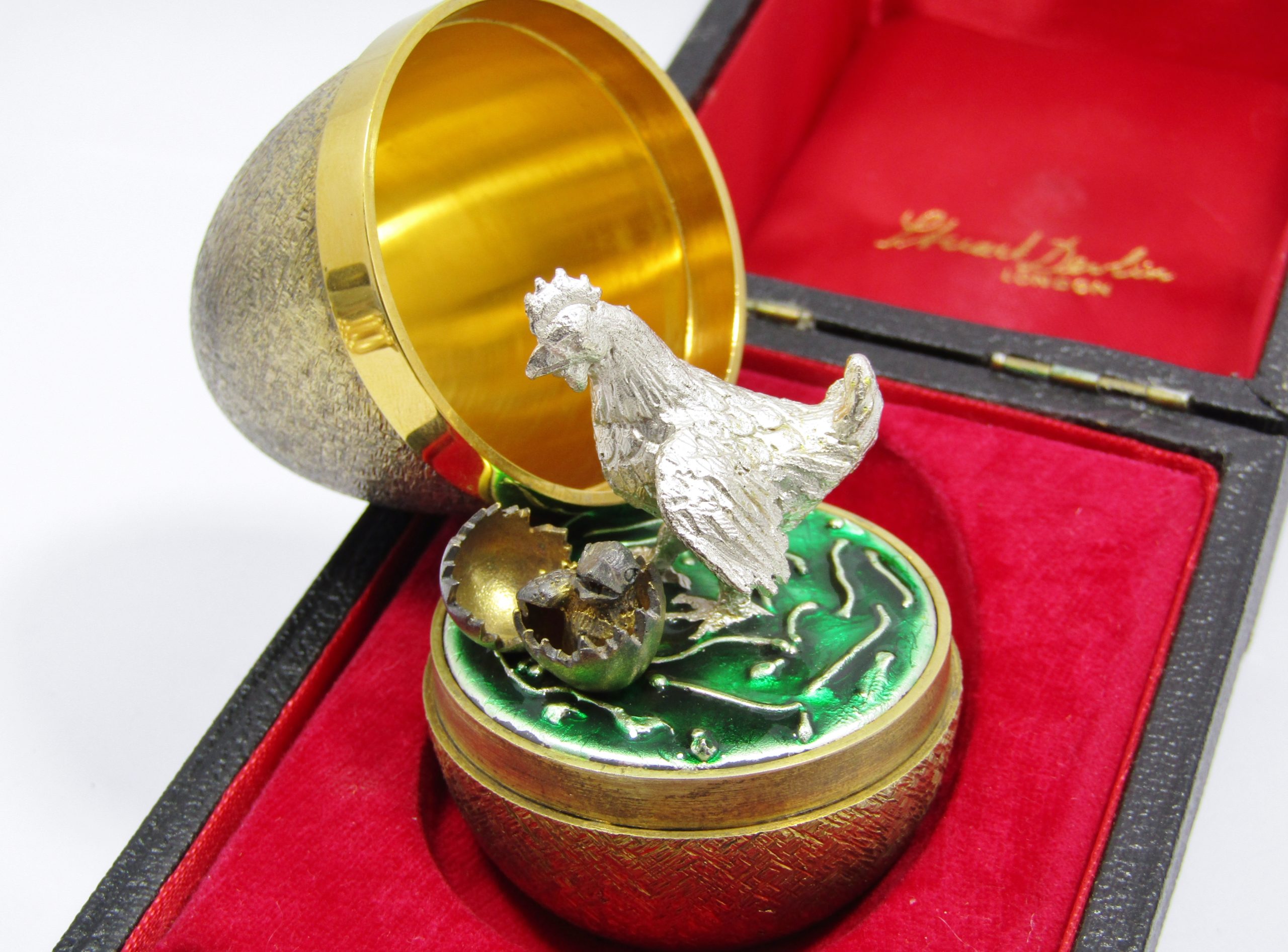 Stunning! Stuart Devlin Hallmarked Silver Gilt Surprise Egg