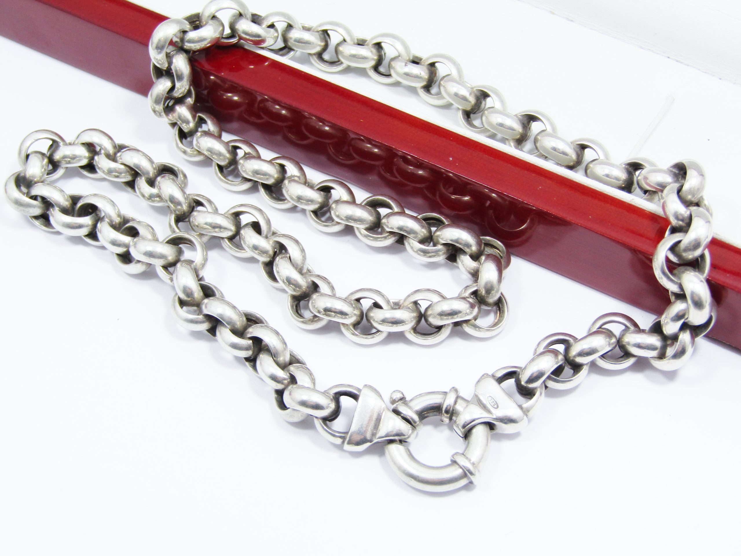 A Gorgeous Chunky Round Link Necklace With a Signoretti Clasp in Sterling Silver