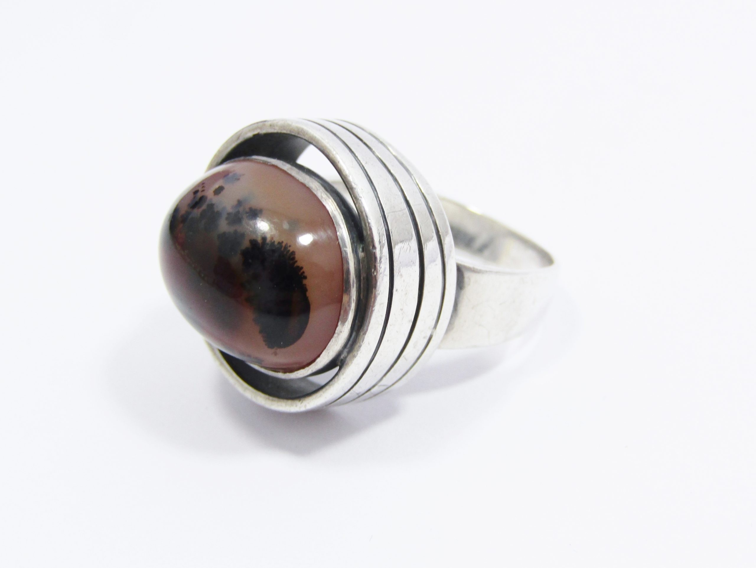 Modernist WWL Designer Sterling Silver & Spotted Agate Ring