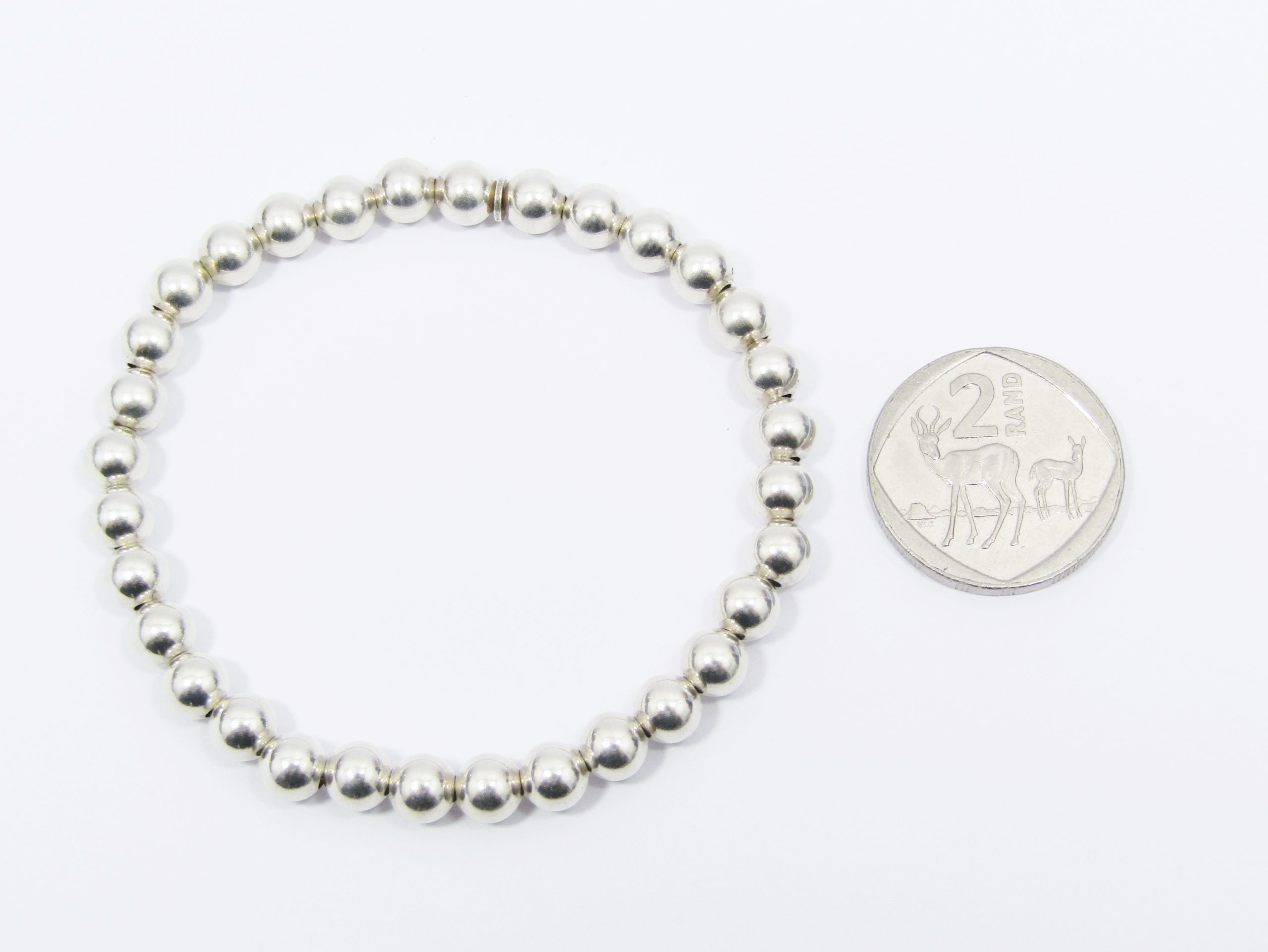 A Beautiful Expandable Hollow Ball Bracelet in Sterling Silver