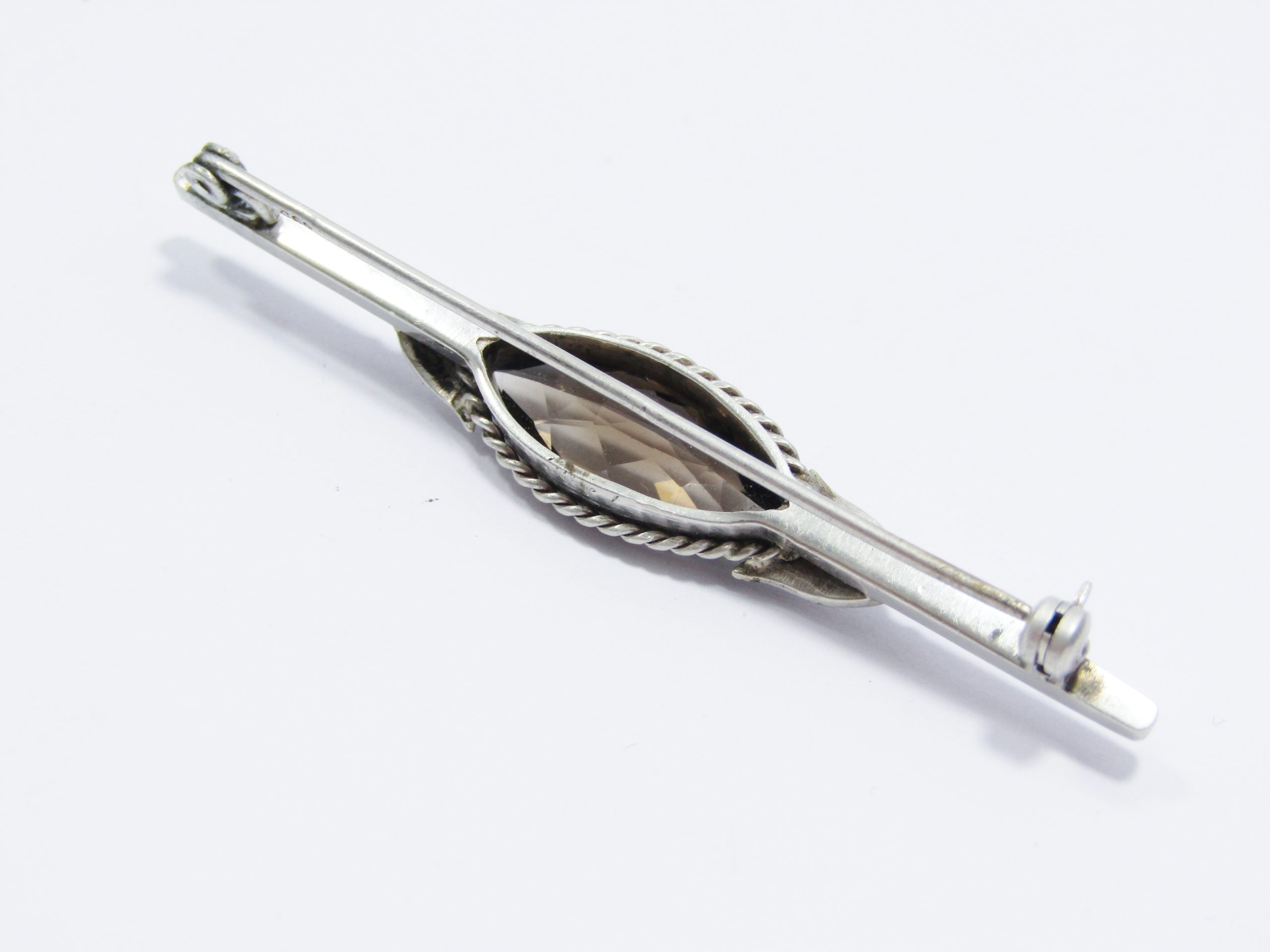 A Gorgeous Smokey Quartz Bar Brooch in 835 Silver