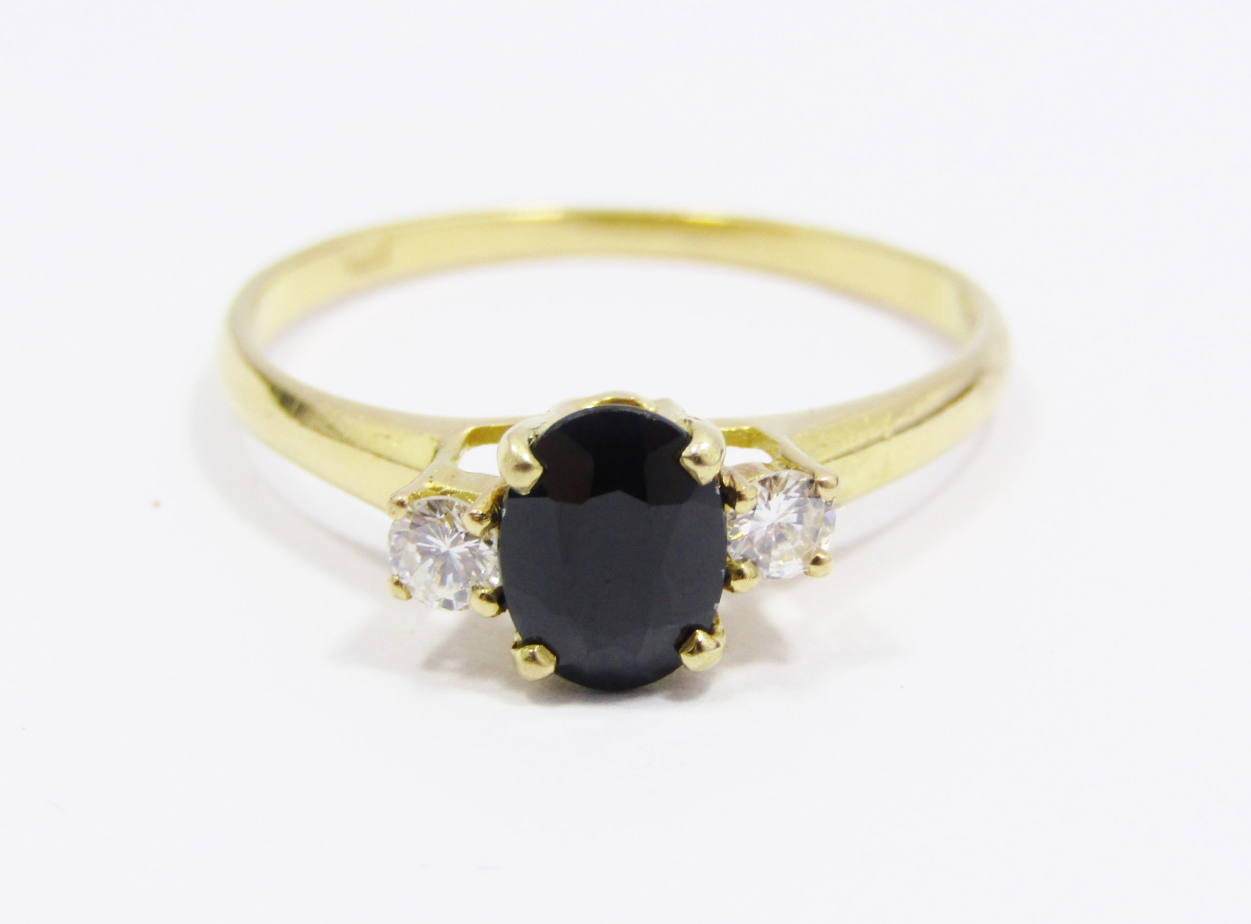Vintage 19CT Yellow Gold, Black Sapphire & Diamond Ring