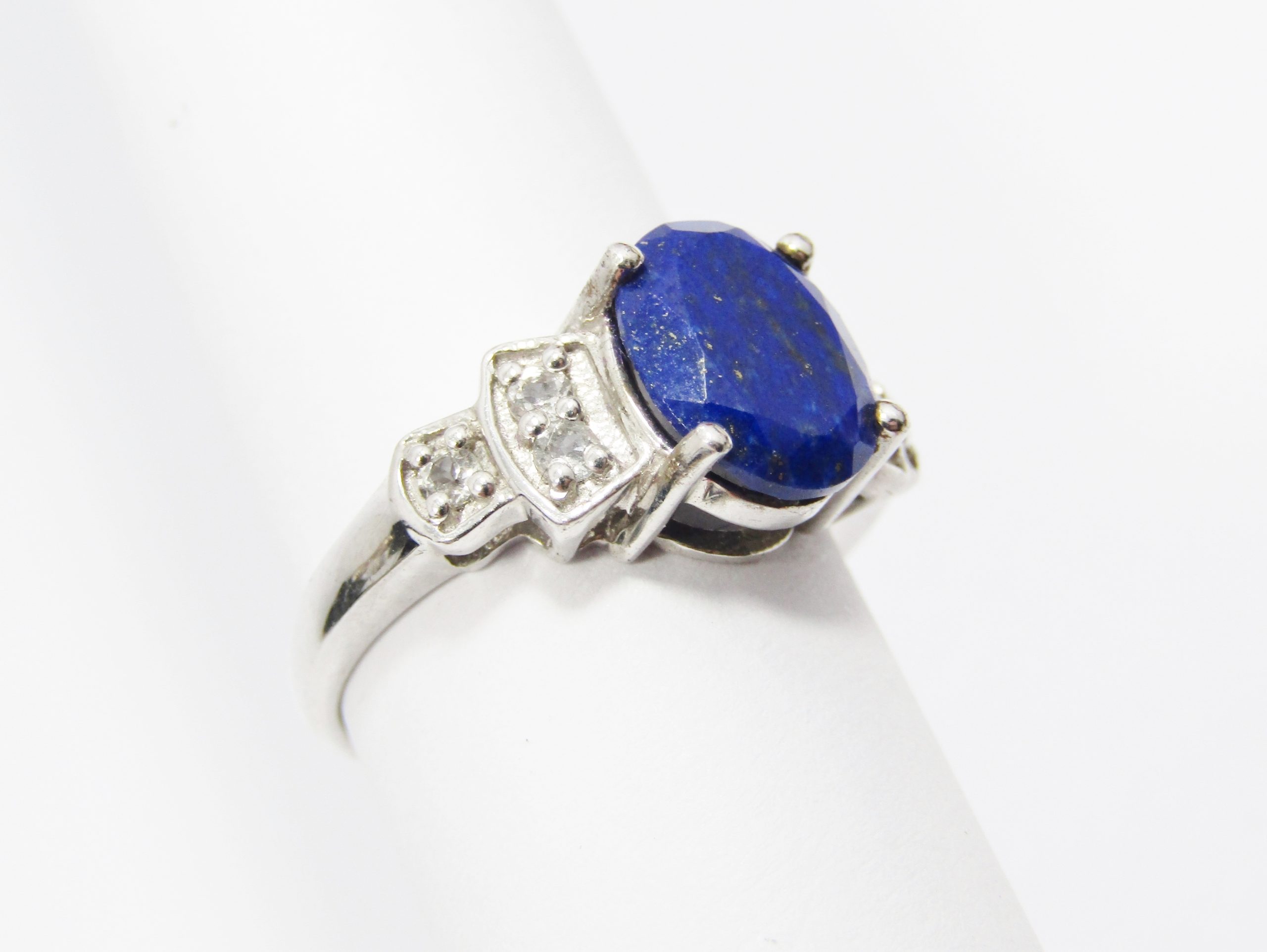 A Lovely Lapis Lazuli Ring Set With Tiny Zirconia's in Sterling Silve