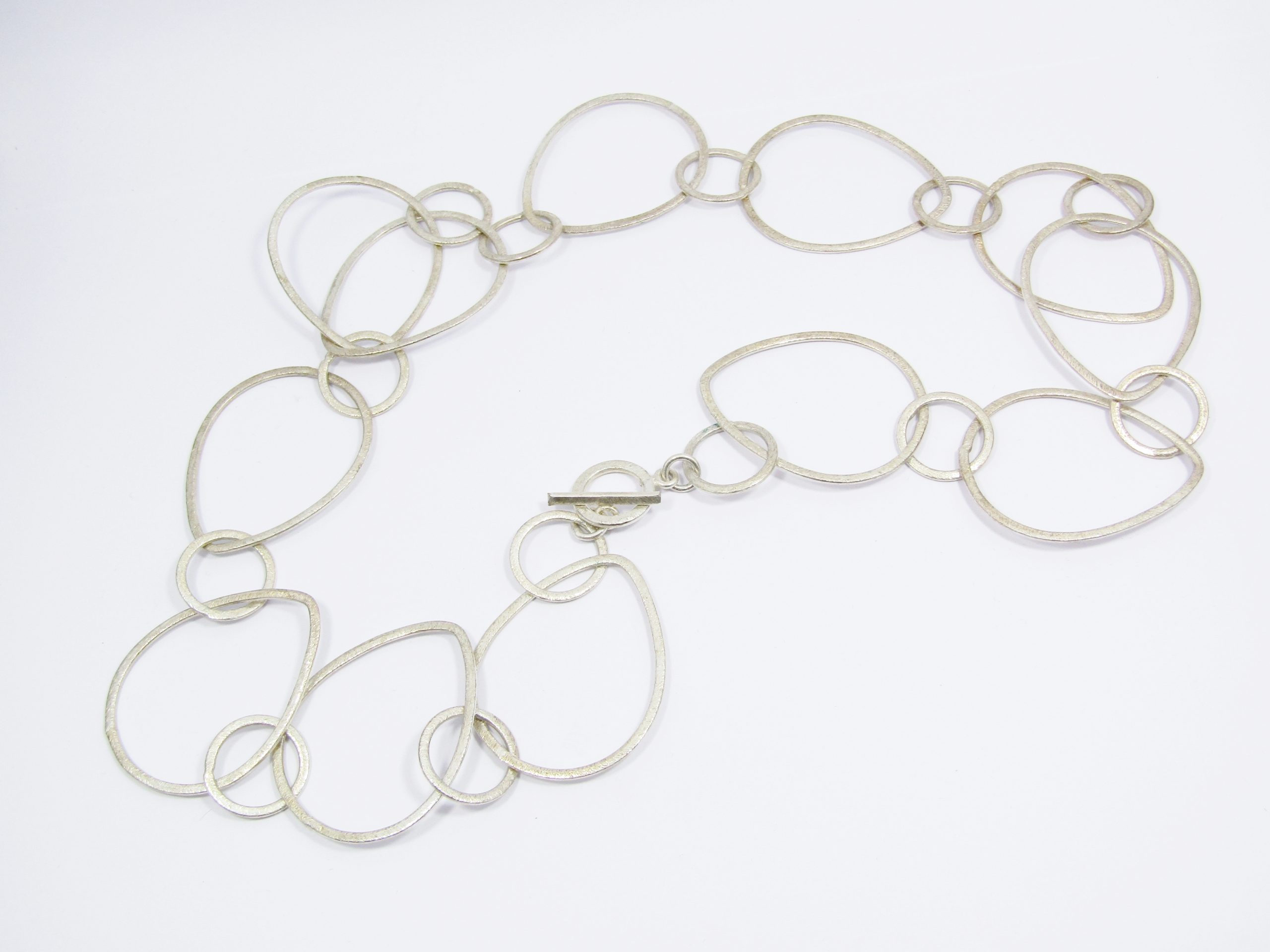 Lovely Brushed Silver-Tone Costume Jewellery Necklace