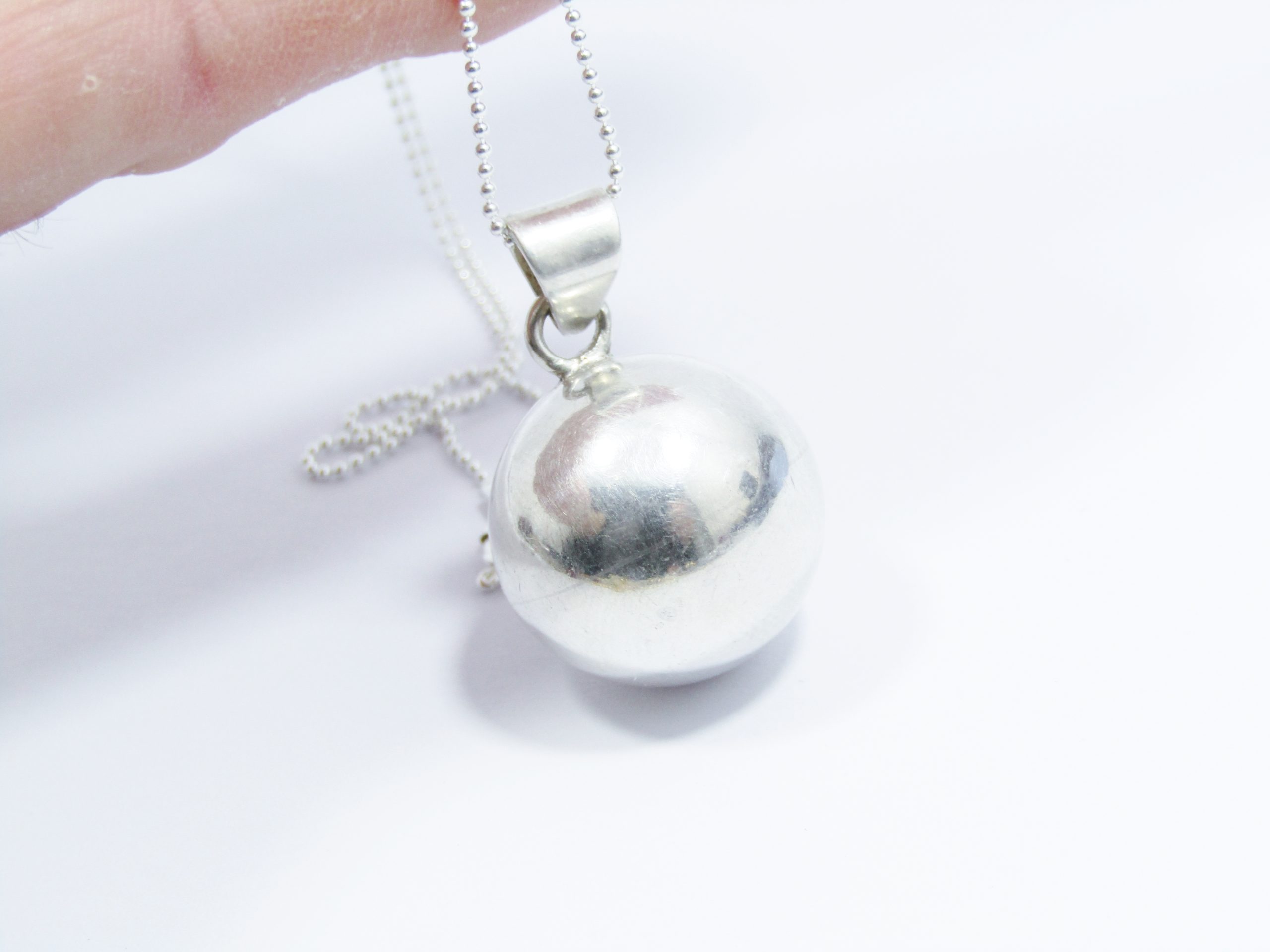 Stunning Ball Pendant on Chain in Sterling Silver