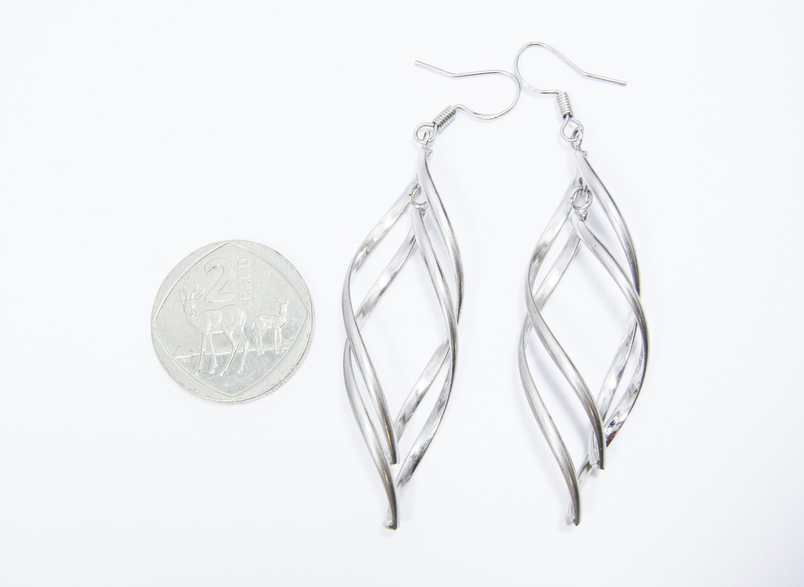 A Stunning Pair Long Swirl Design Dangling Earrings in Sterling Silver