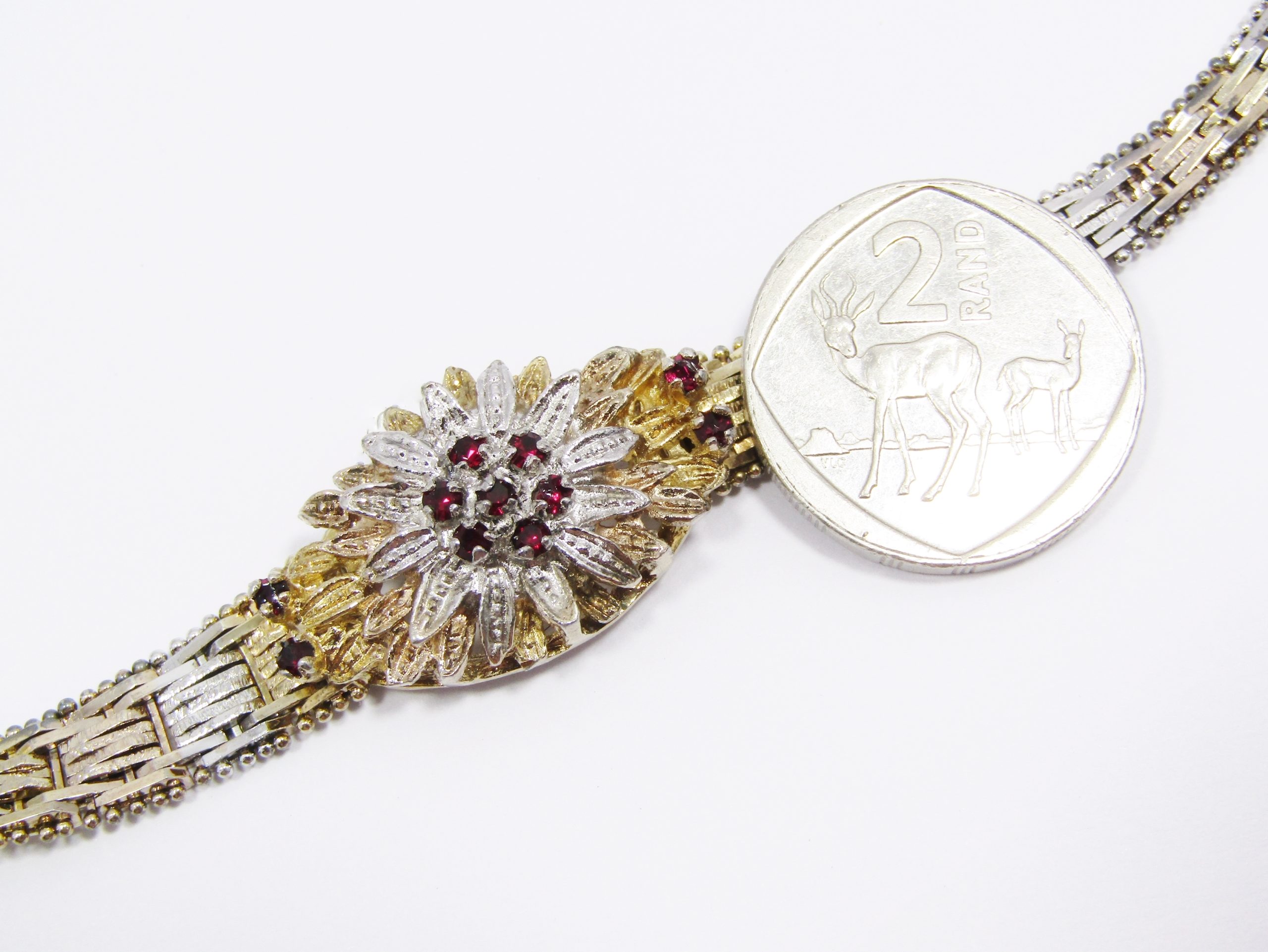 A Gorgeous Vintage Italian Design Two Tone Graduating Bracelet in Sterling Silver
