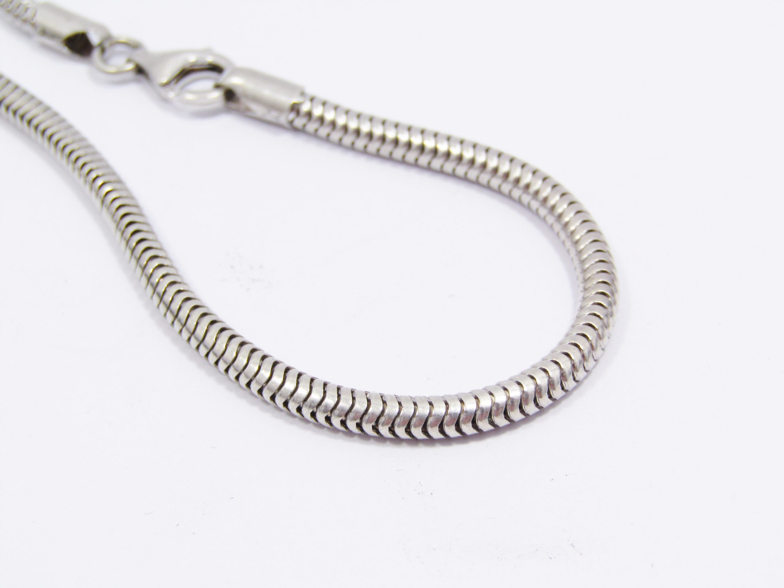 A Lovely Snake Design Bracelet in Sterling Silver