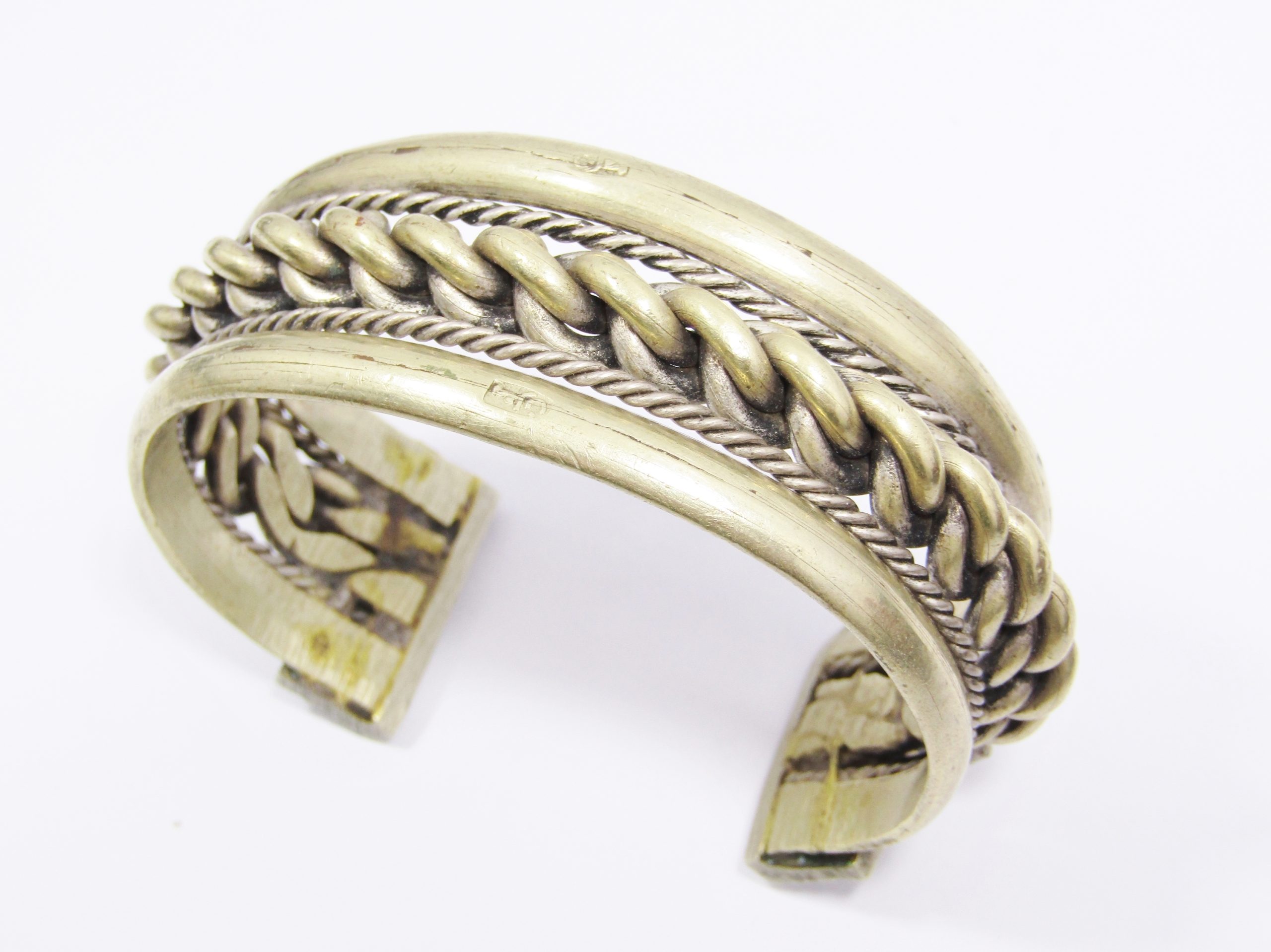 Vintage (c1942) Egyptian Bedouin Brass Cuff Bangle