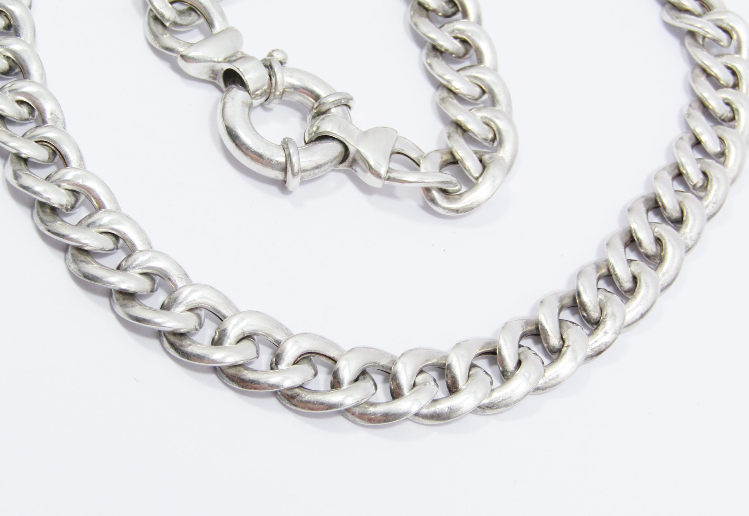 A Stunning Chunky Hollow link Chain With a Signoretti Clasp Necklace in Sterling Silver.