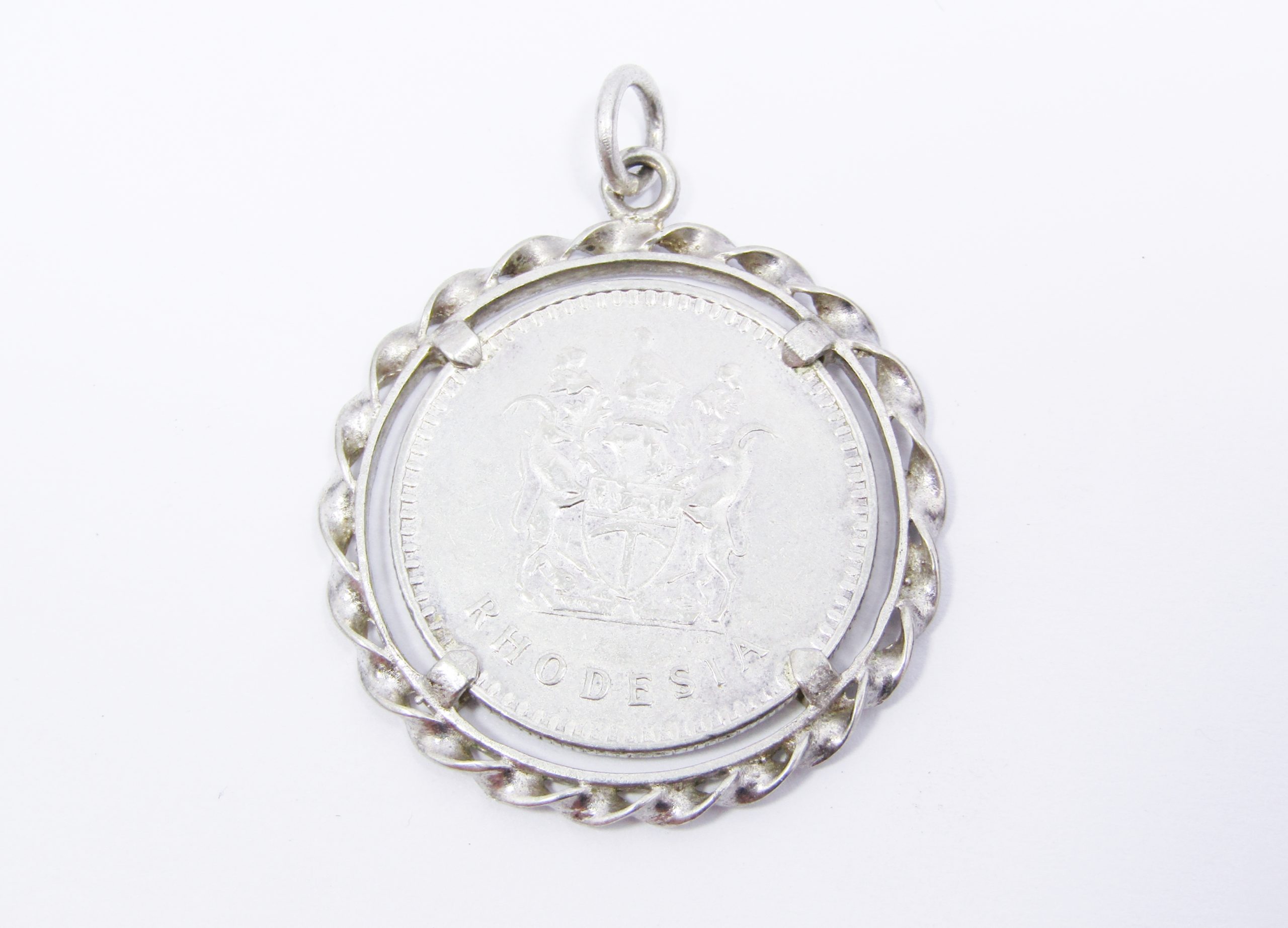 Vintage 1975 Rhodesian Coin in Silver-Plated Pendant