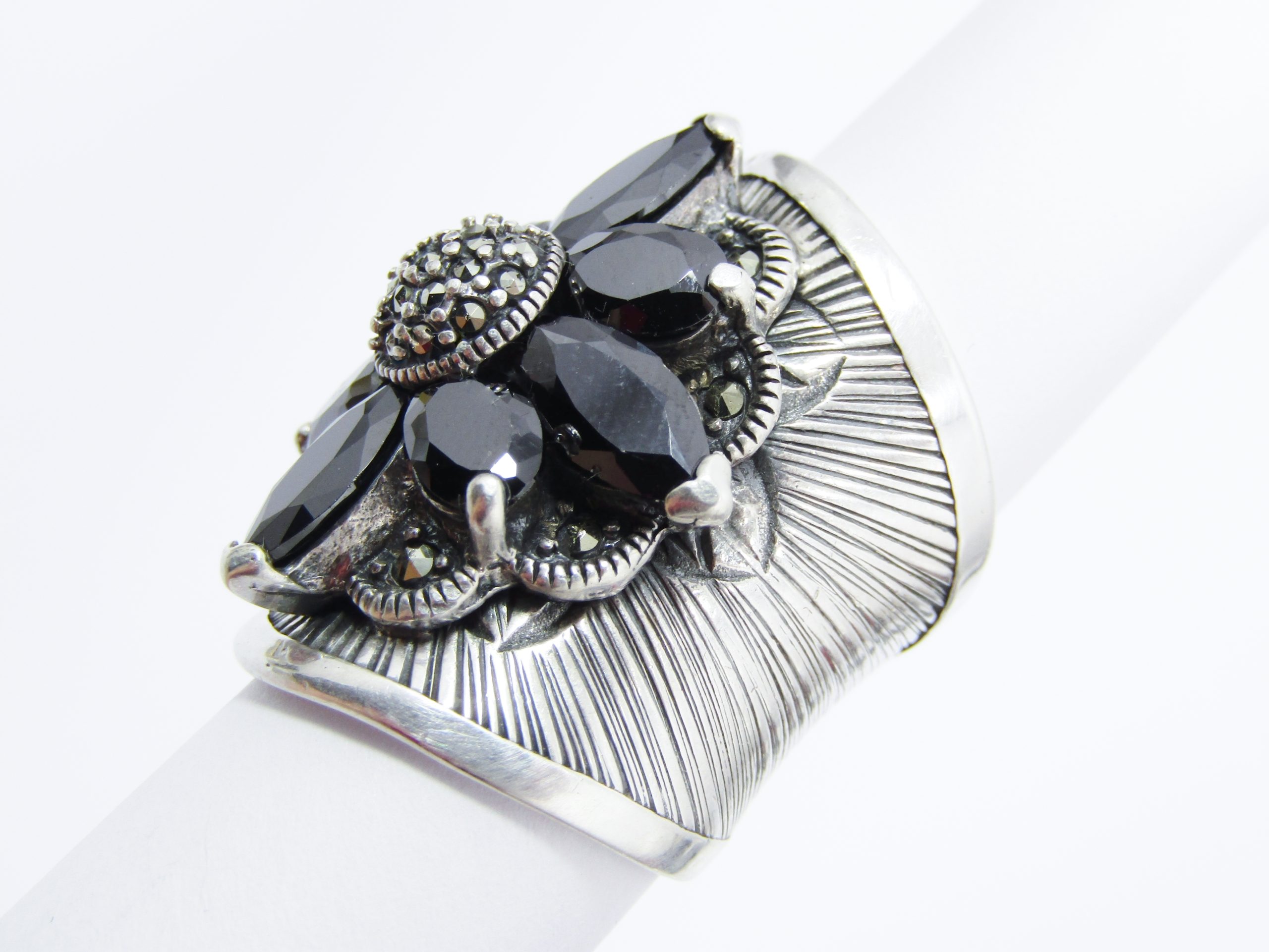 A Gorgeous Broad Black Stone Flower Ring in Sterling Silver